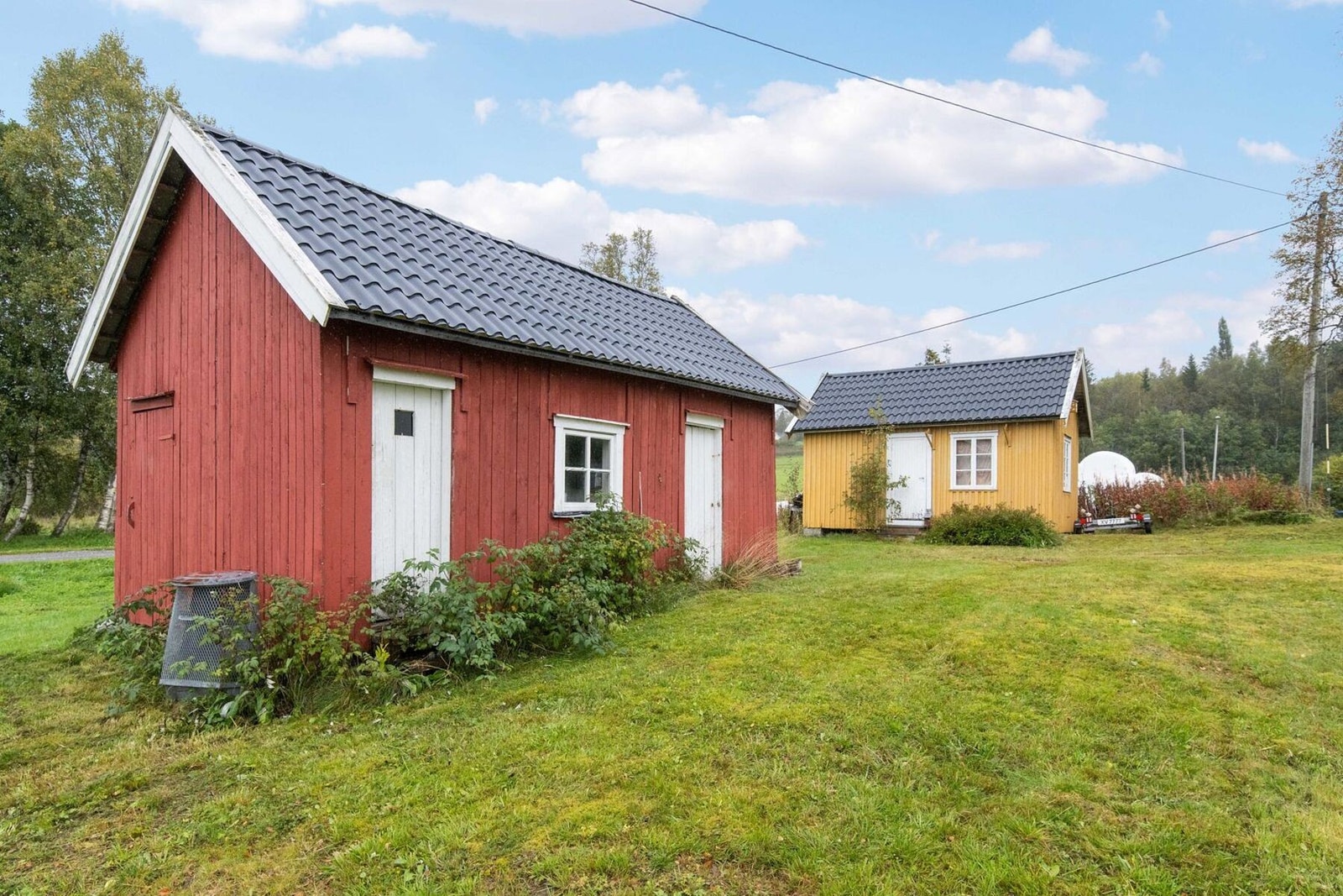 To uthus med god plass til lagring. Galleribilde