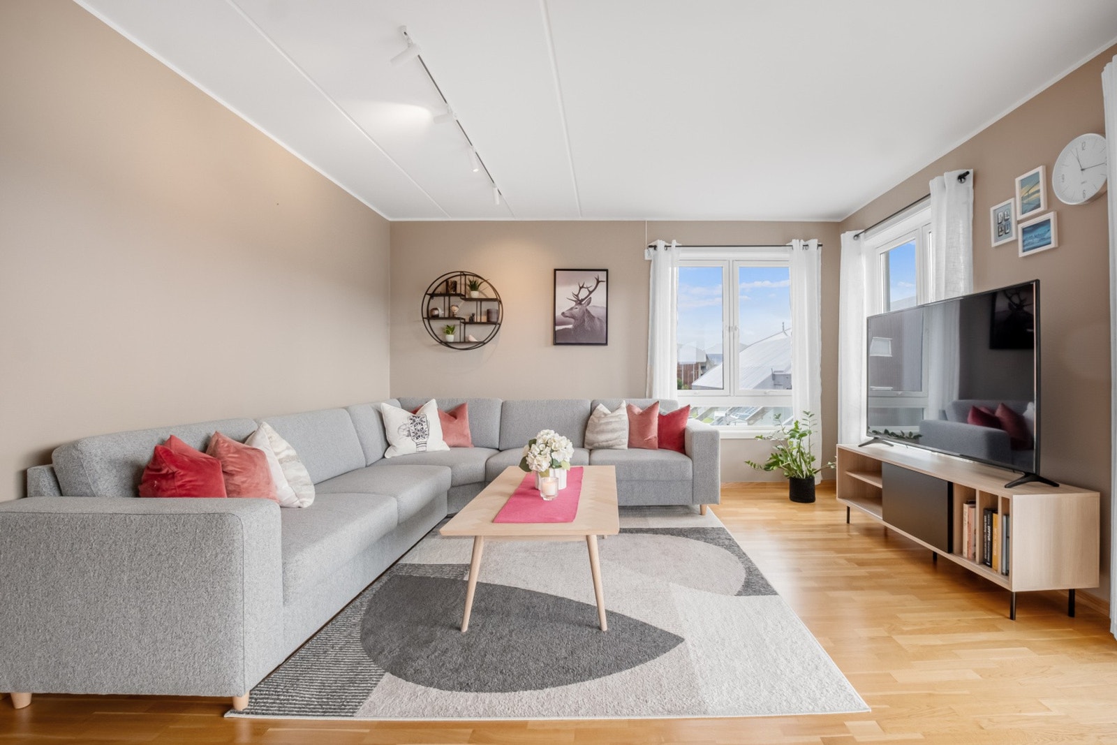 Leiligheten har en god standard og en gunstig planløsning. Galleribilde