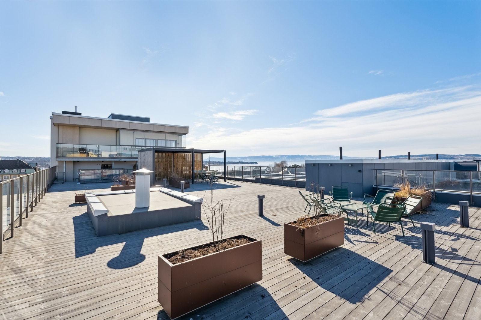 Felles takterrasse med fantastisk utsikt Galleribilde