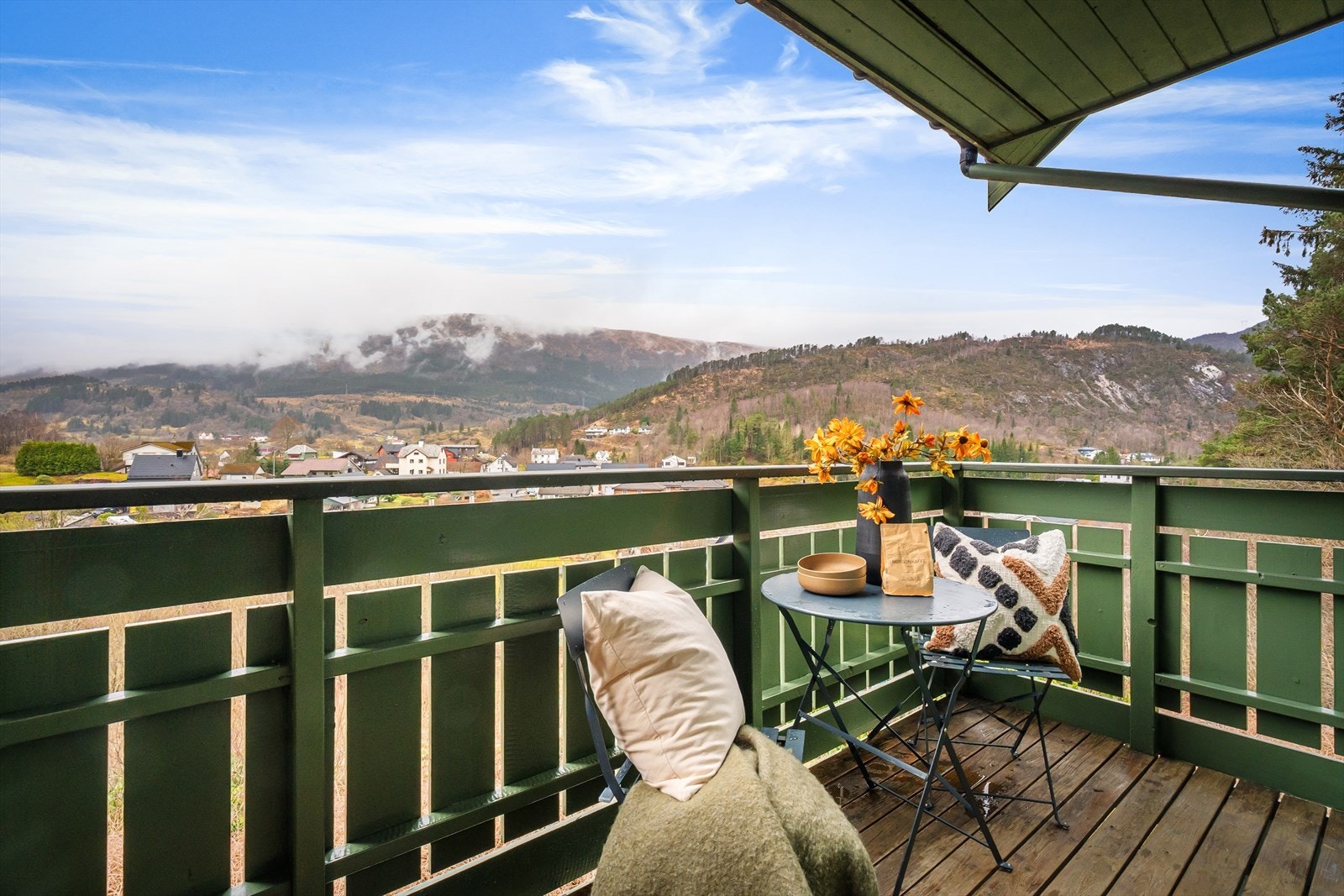 Og utgang til egen altan Galleribilde