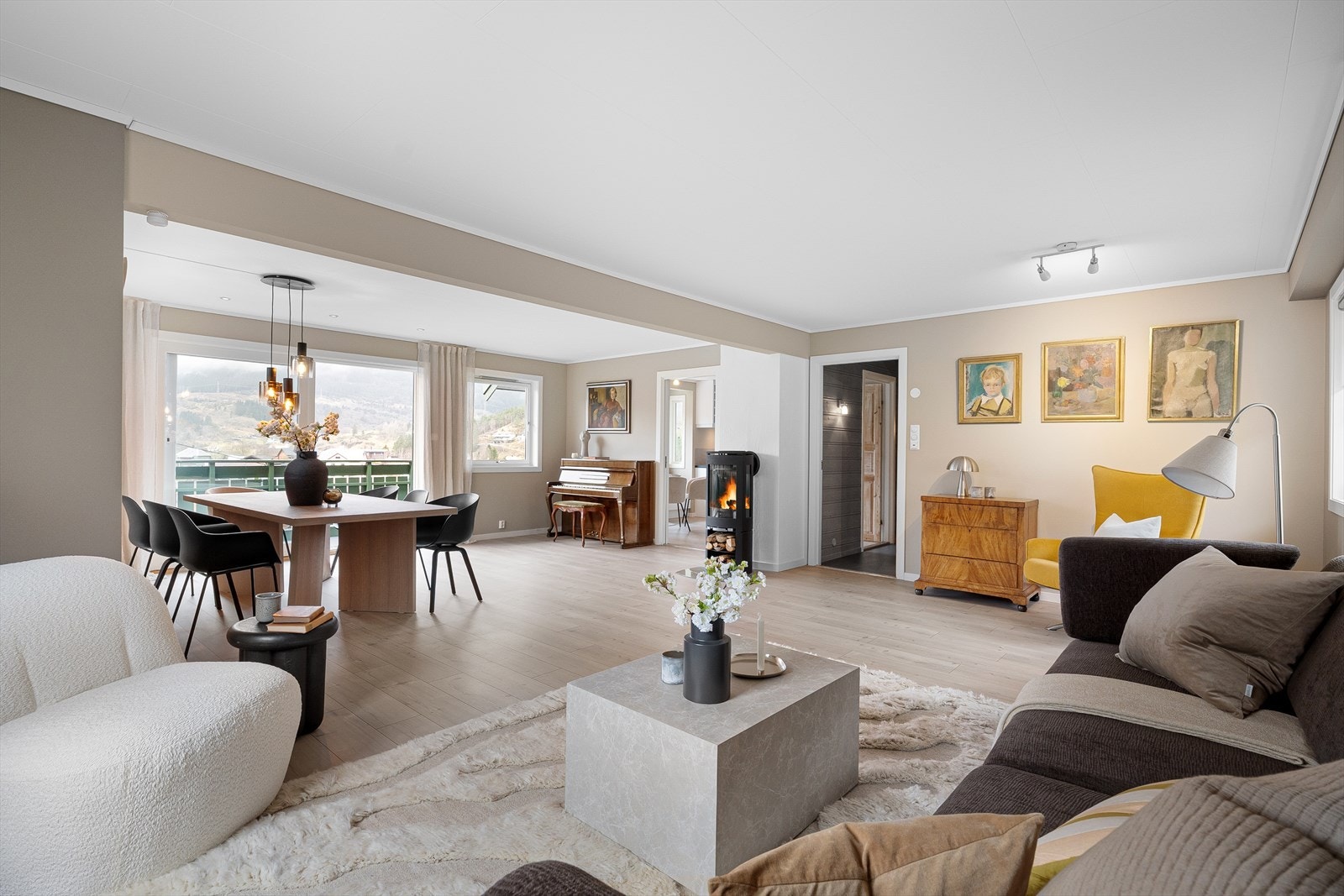 Eiendomsmegler Vest har gleden av å presentere Moldalia 28B Galleribilde