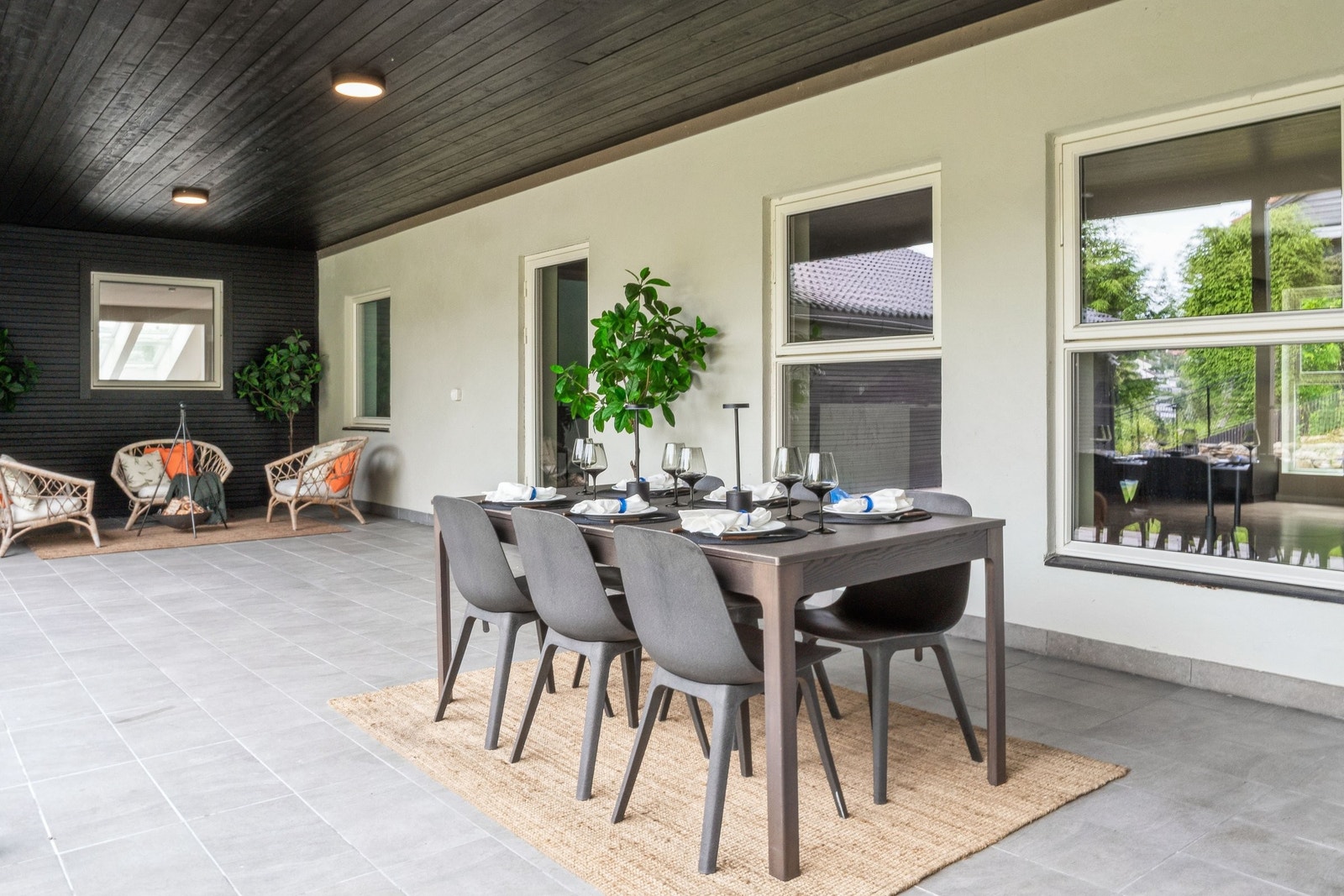 Hovedleilighetens uteområde. Galleribilde