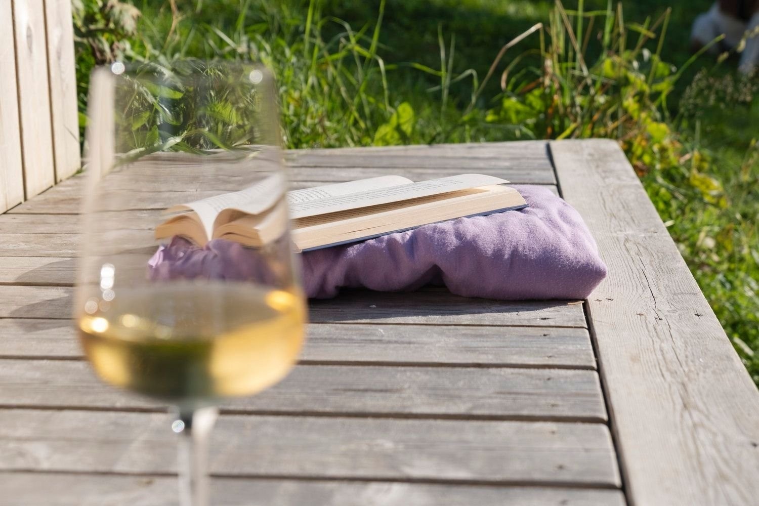 Solrik platting uten gjenboere. Her er det sol hele morgen- og formiddagen. Galleribilde