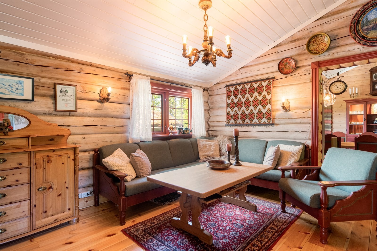 Dagligstuedelen ligger i tilknytning til kjøkkenet. Galleribilde