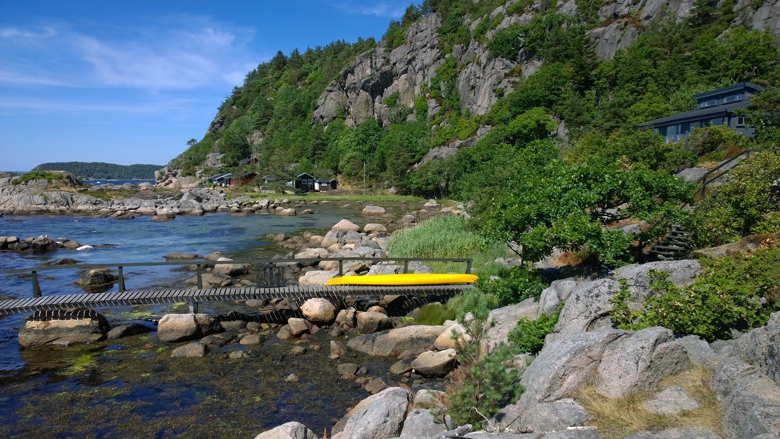 Det er badeplass i Lislevika som er bukta etter Sjøbodvika Galleribilde