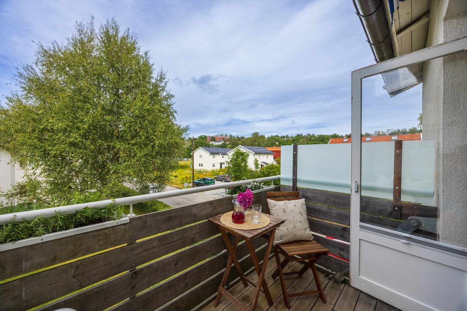 Leiligheten ligger stille og rolig til i Nils Bays vei. Galleribilde