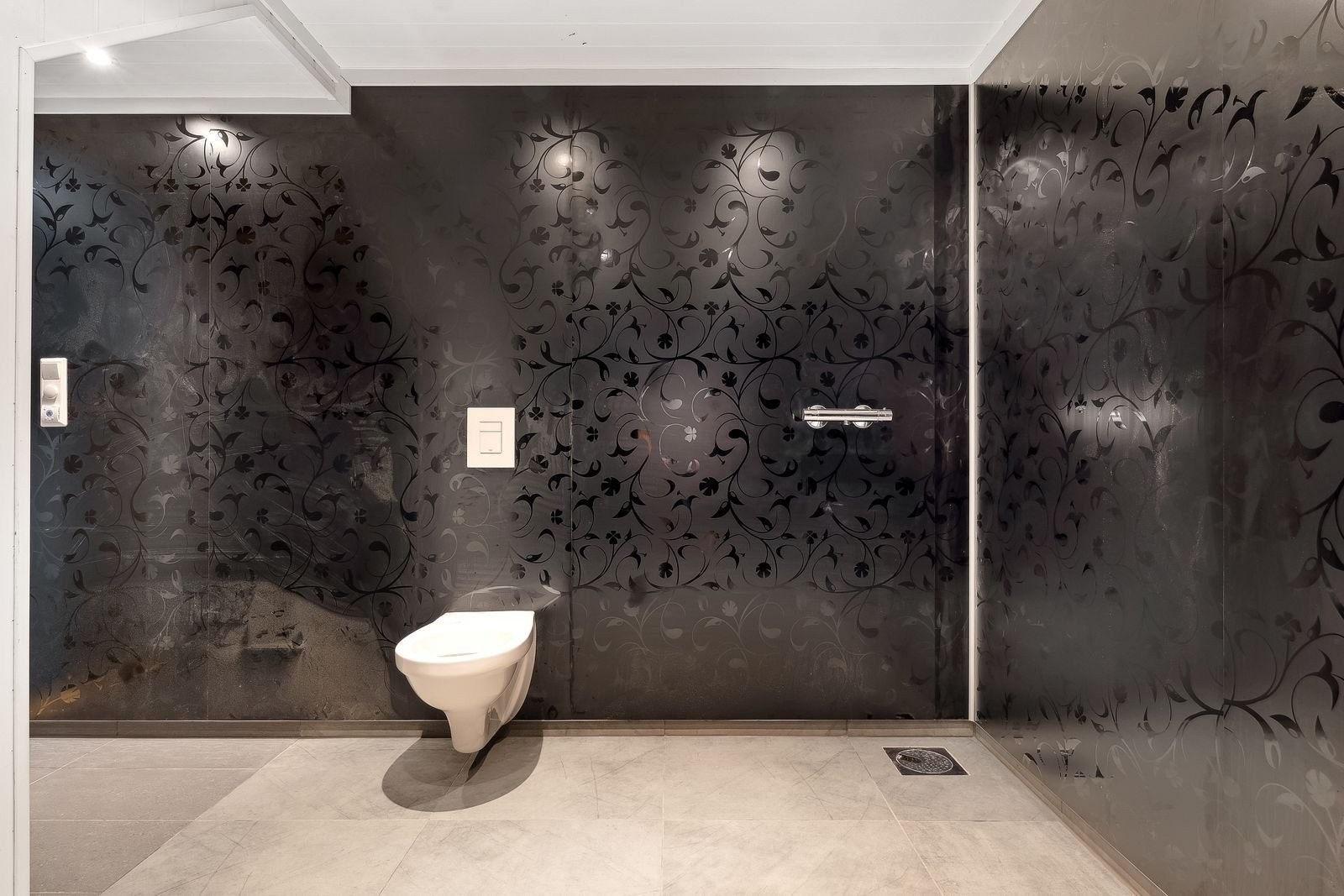 Bad/vaskerom i kjeller. Galleribilde