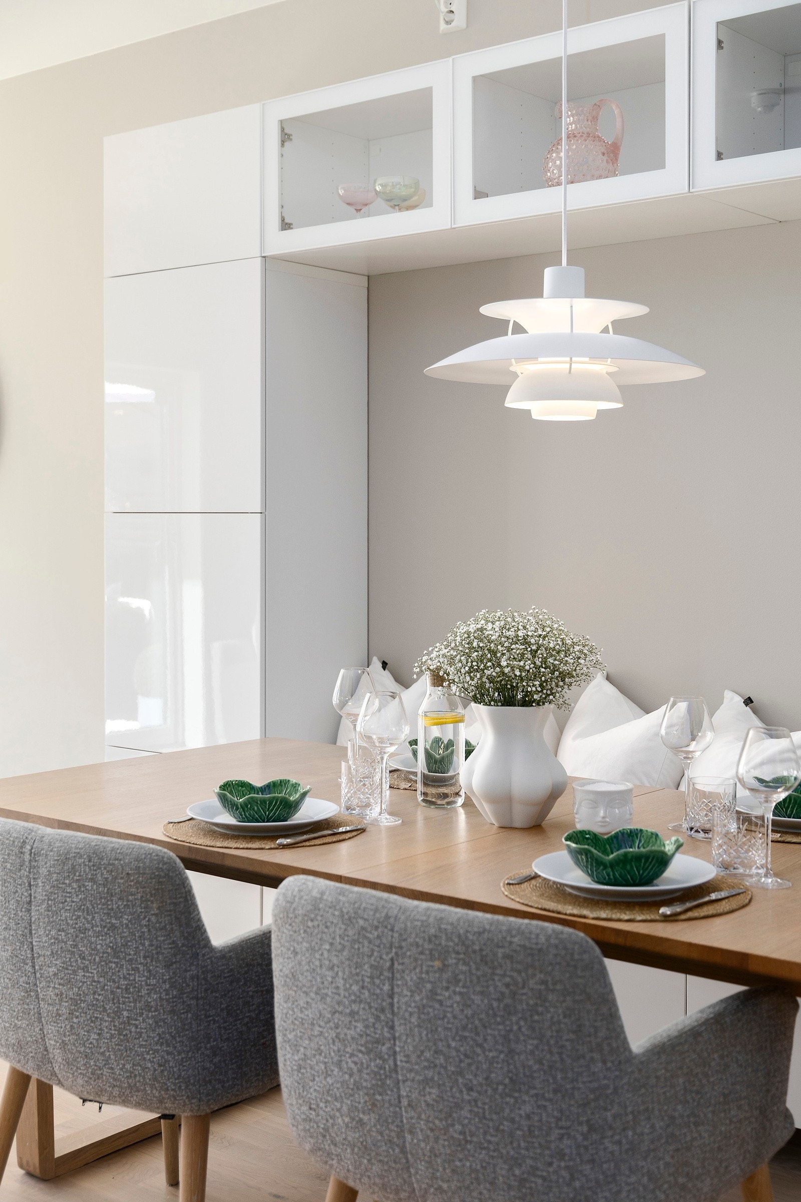 Et fint sted for middagsgjester og spillkvelder. Galleribilde