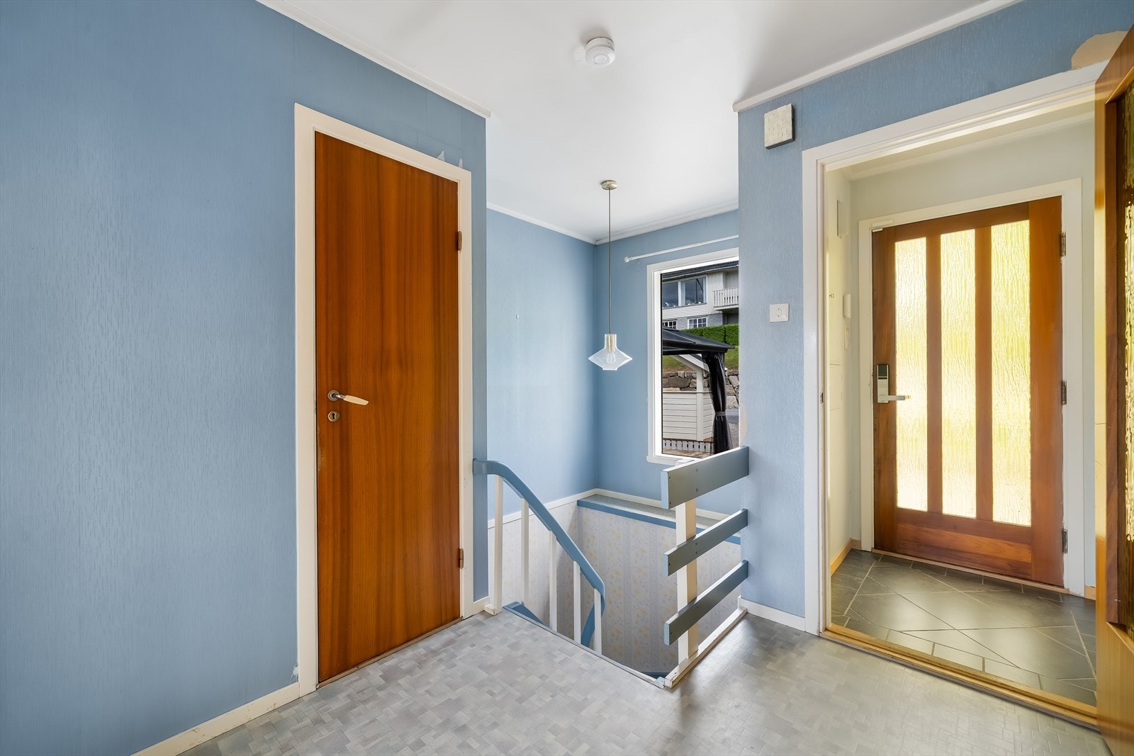 Vindfang og trappegang Galleribilde