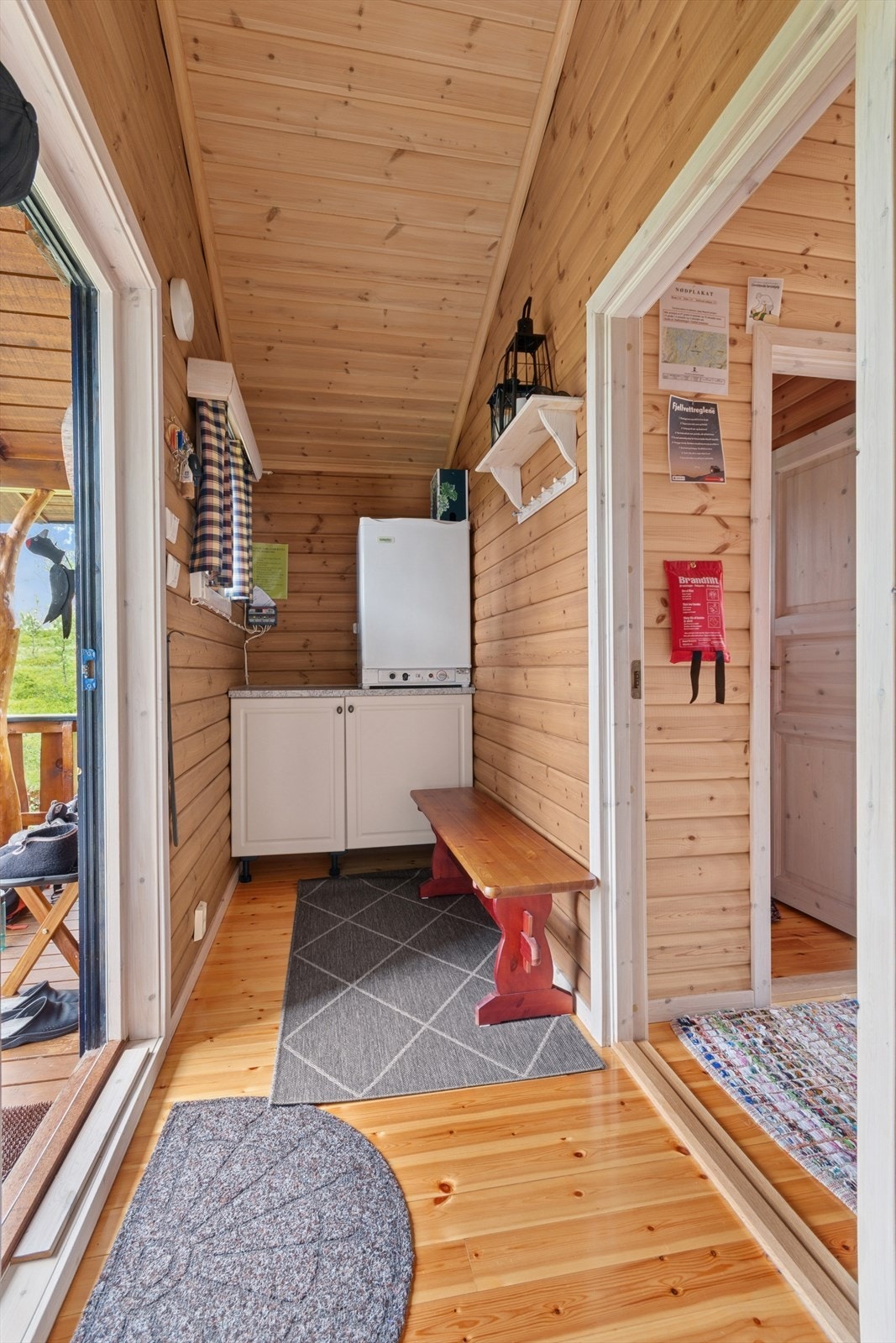 Trivelig gang som ønsker deg velkommen inn. Galleribilde