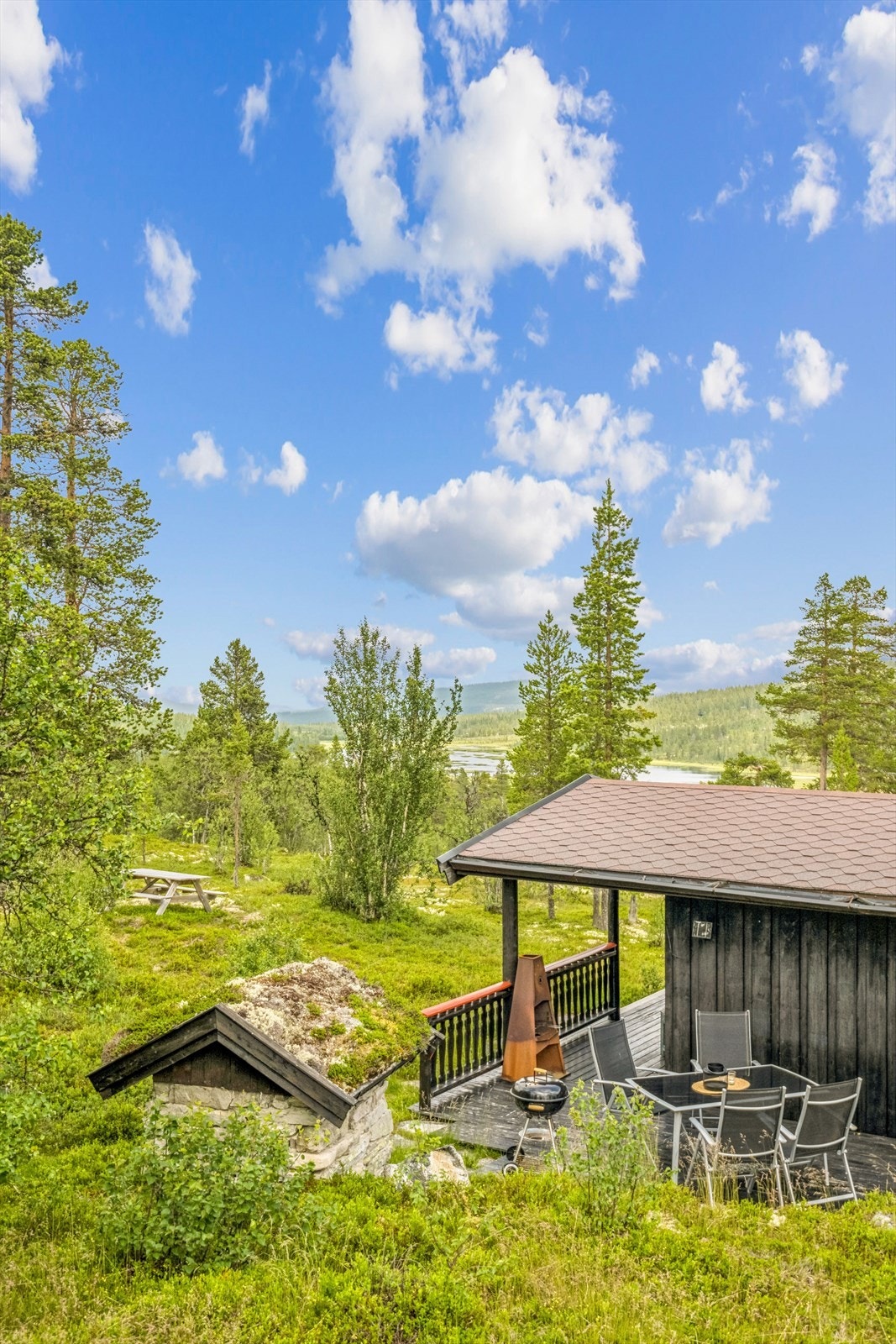 Hytta ligger i et flott turterreng Galleribilde