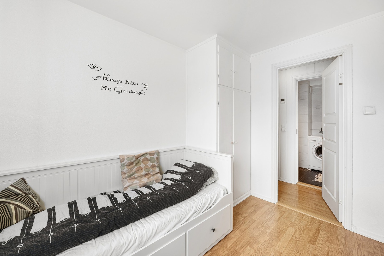 Soverommet 2 har også god plass til ønsket seng og tilhørende møblement. Galleribilde