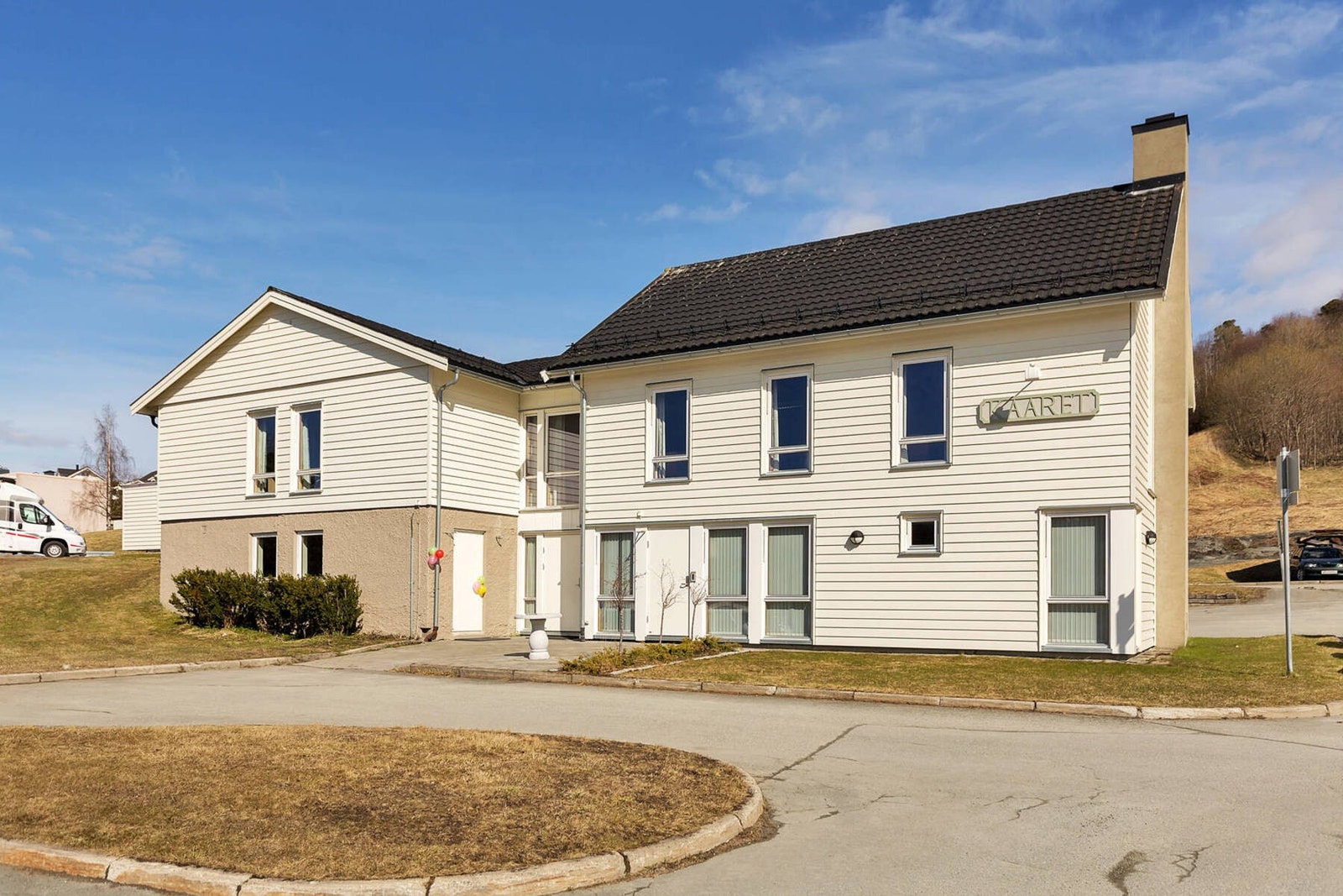 Grendahuset Kaaret kan leies av beboere i borettslaget til store og små begivenheter. Galleribilde