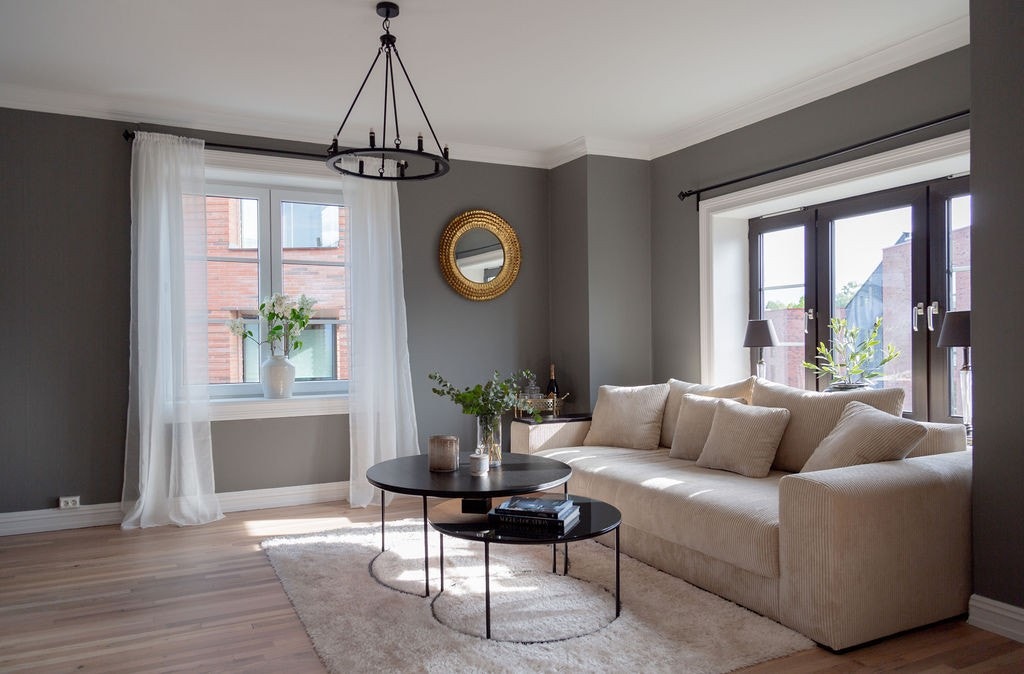 Boligen innehar hele 2 kjøkken, 2 bad og 2 stuer. Galleribilde