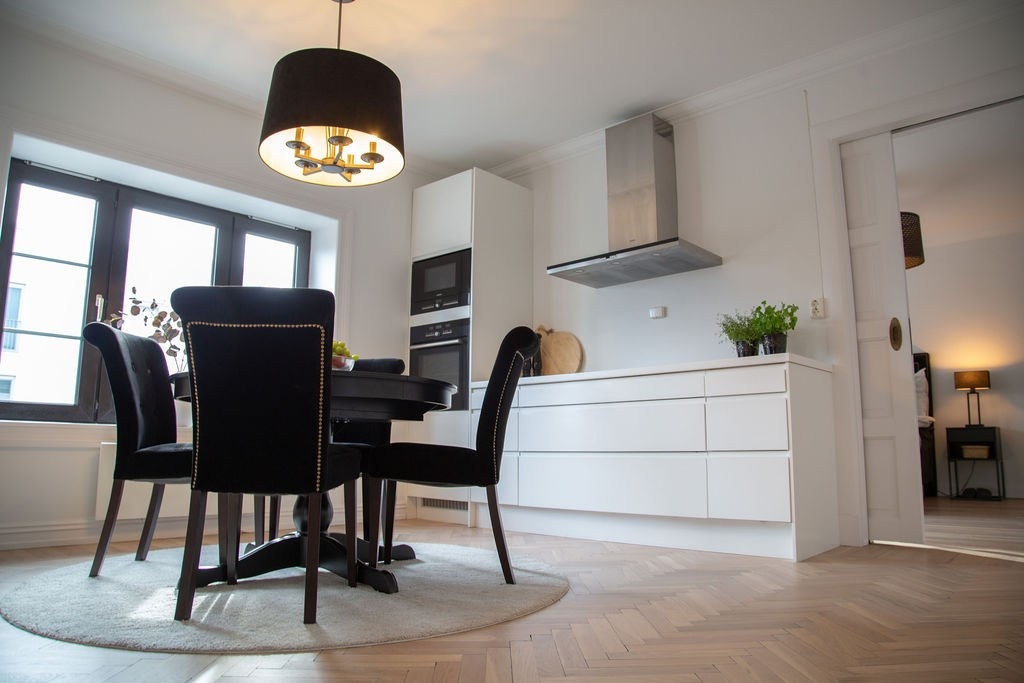 Kjøkken i nedre etasje. Galleribilde