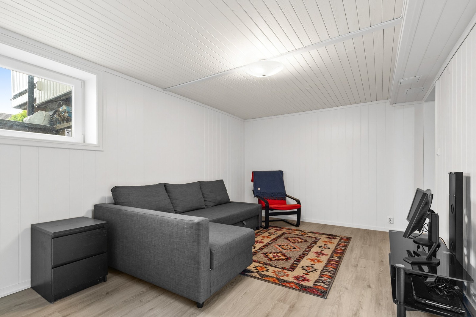Kjellerstue - Rommet er ikke godkjent for varig opphold Galleribilde