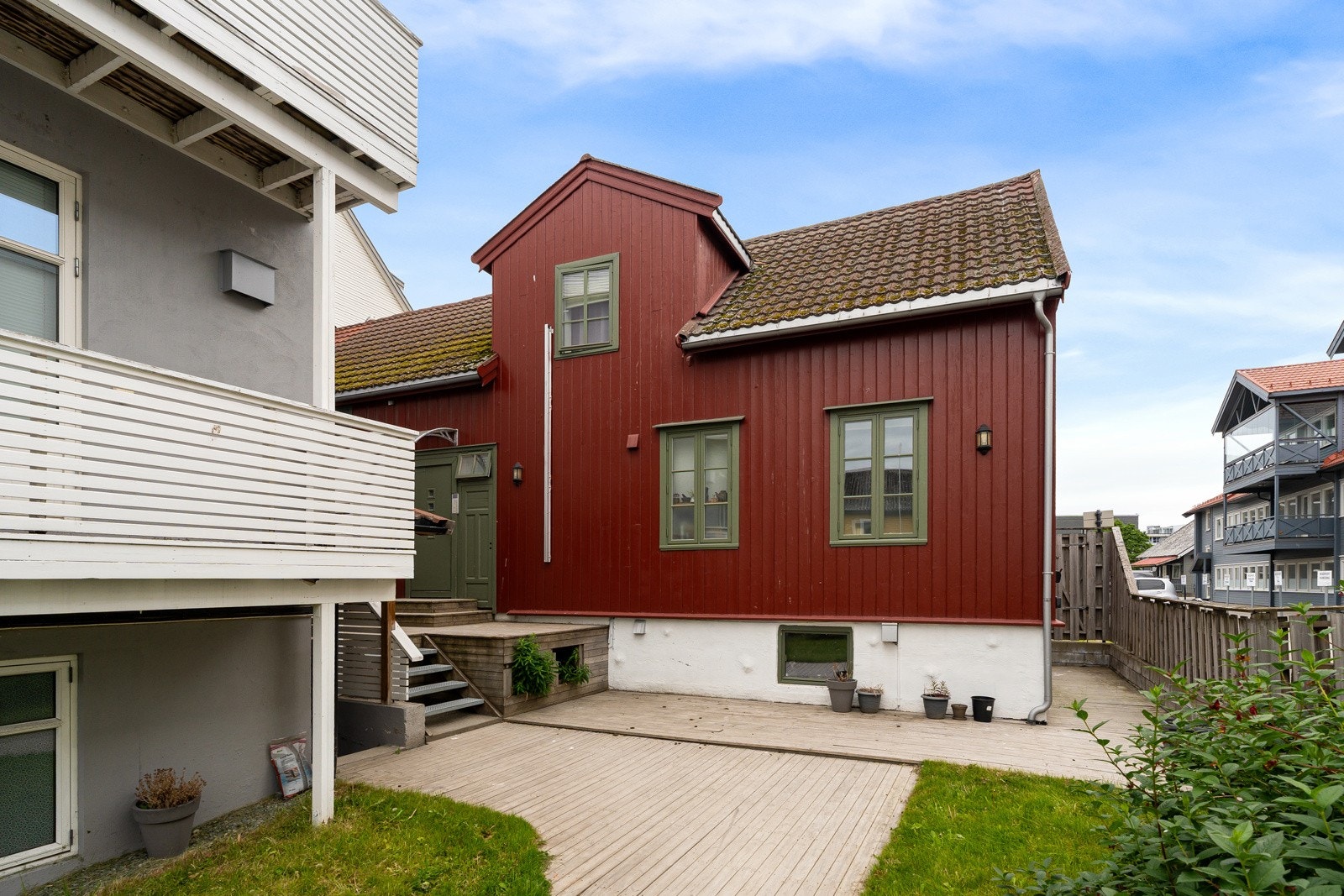 Perfekt førstegangskjøp eller studenthybel med supersentral beliggenhet! Galleribilde