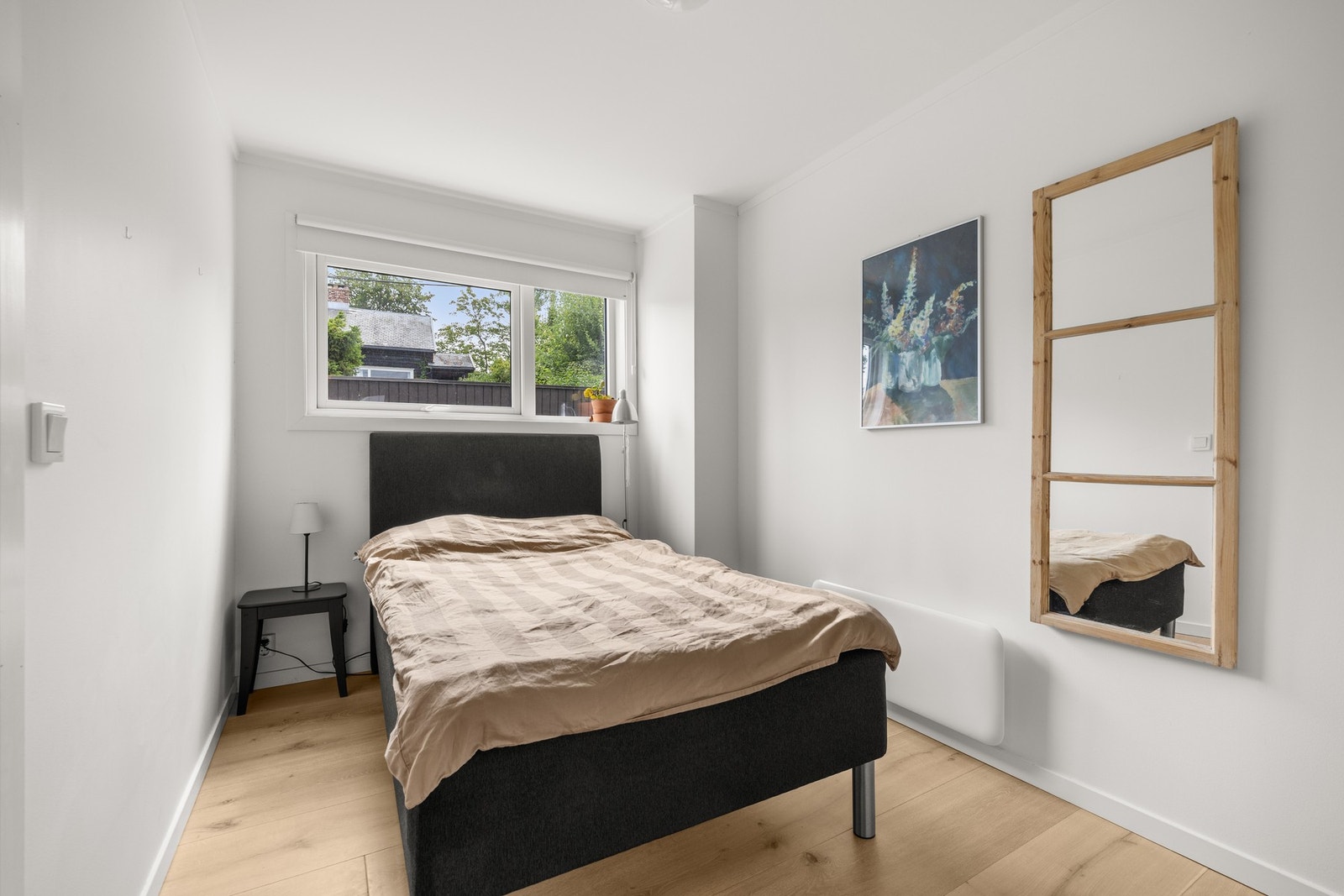 Soverom nr. 6 i 1. etg. Galleribilde