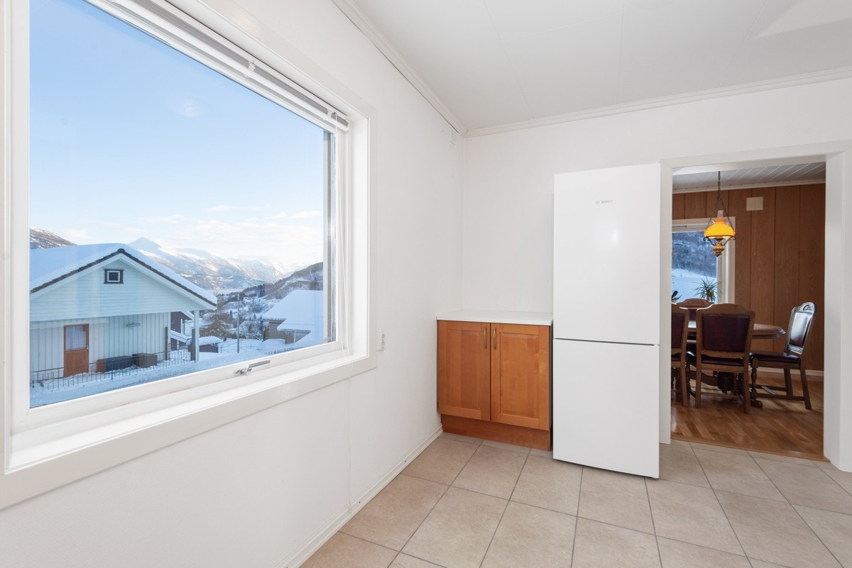 Opplegg for frittstående hvitevarer Galleribilde