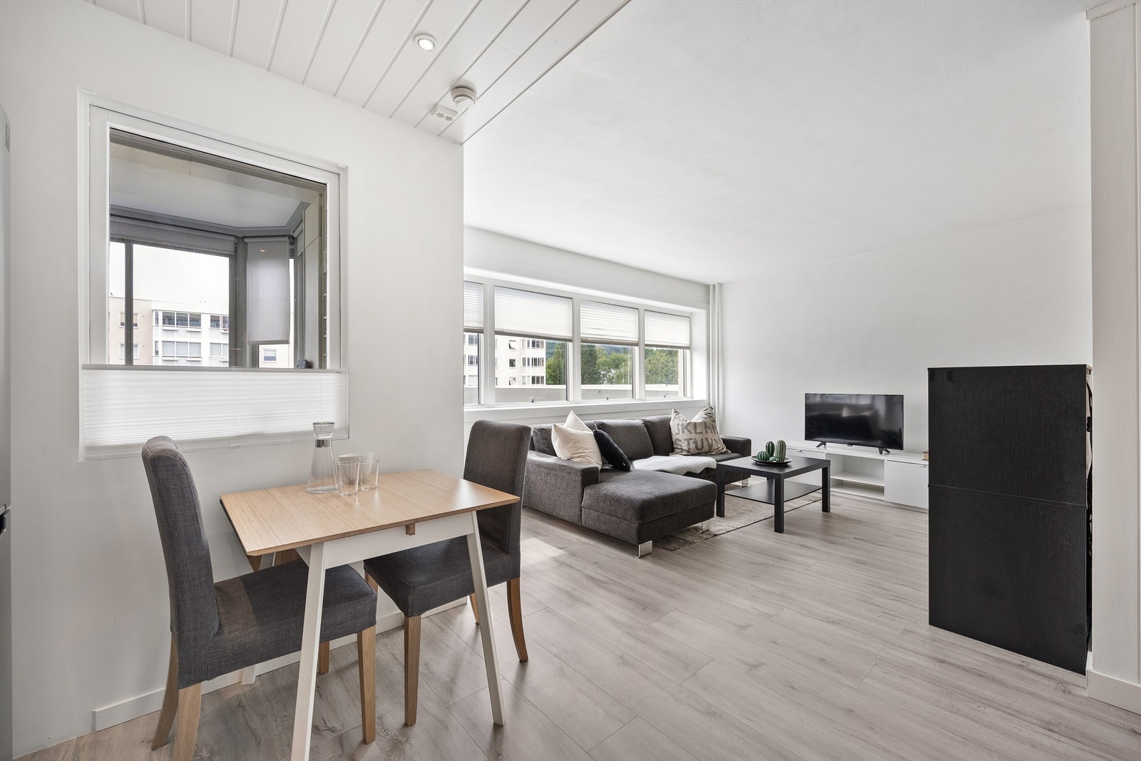 Koselig spiseplass på kjøkkenet Galleribilde