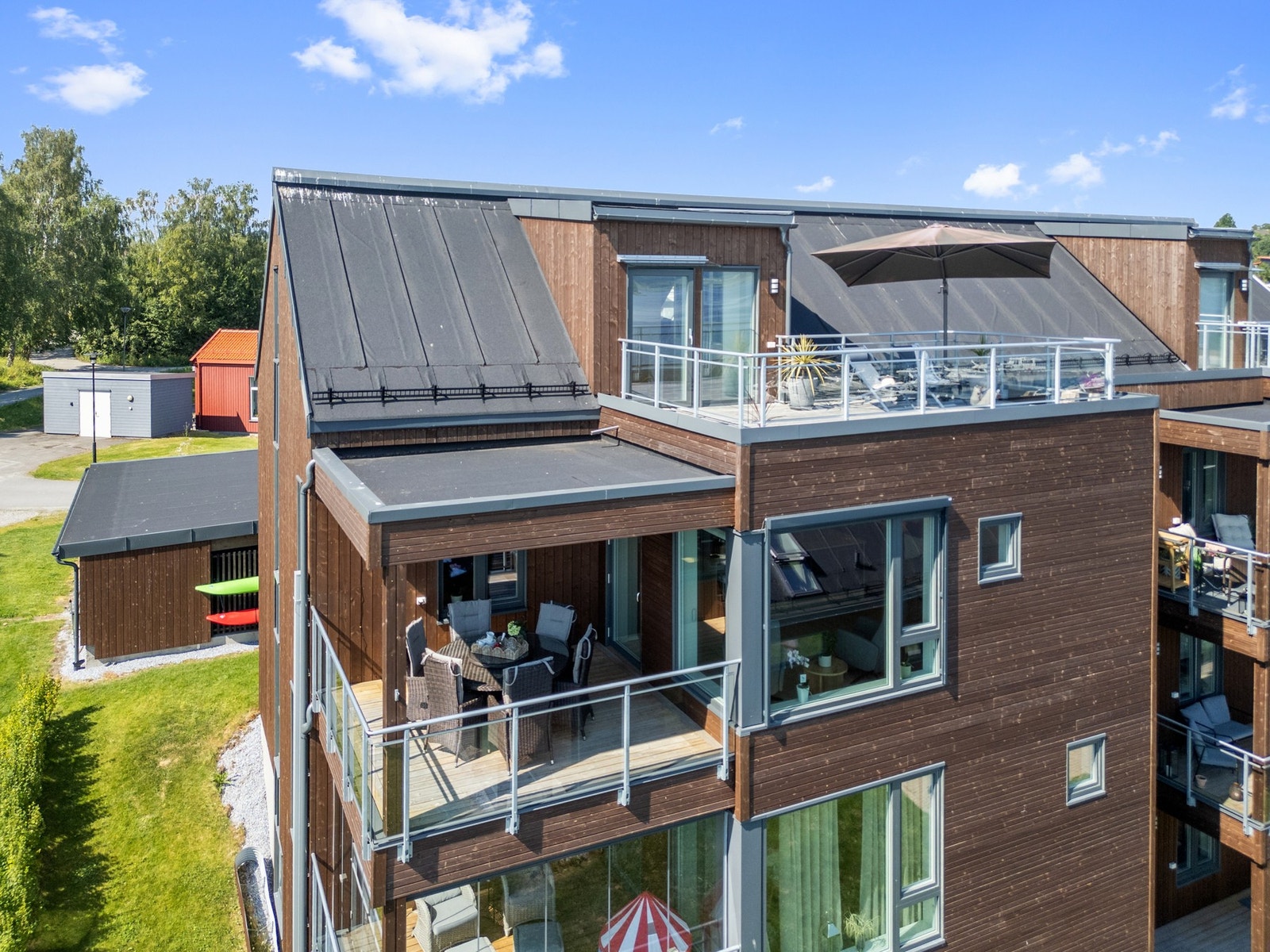 Fasadebilde - godt påkostet leilighetsprosjekt! Galleribilde