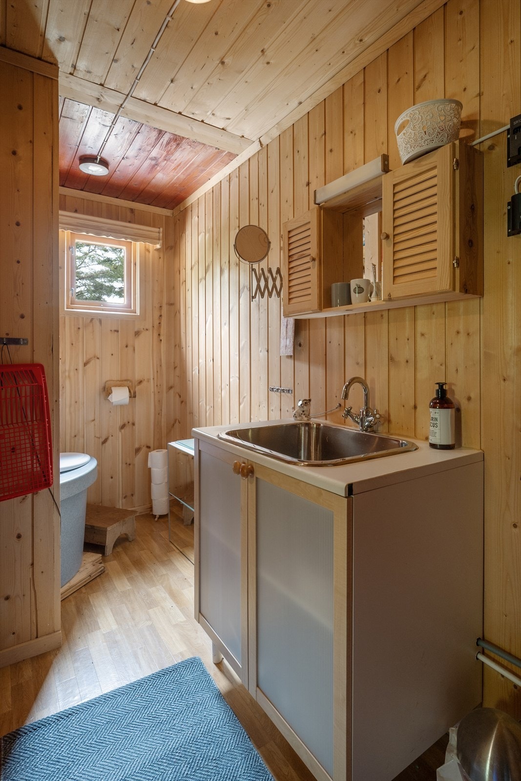 Her har man WC og en servant. Galleribilde