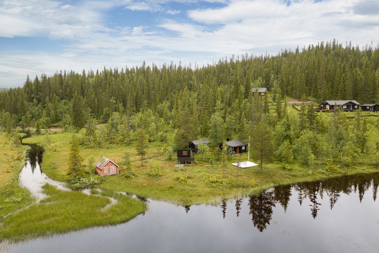 PrivatMegleren v/Marius Kristoffersen har gleden av å presentere Tømmerdalsvegen 429 Galleribilde