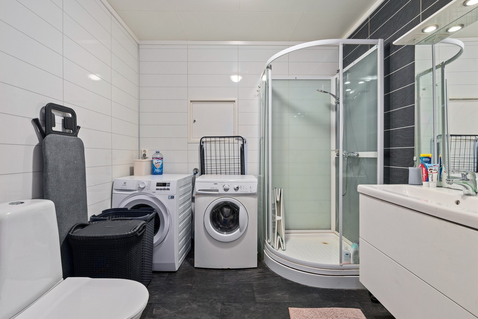 Bad/ vaskerom Galleribilde