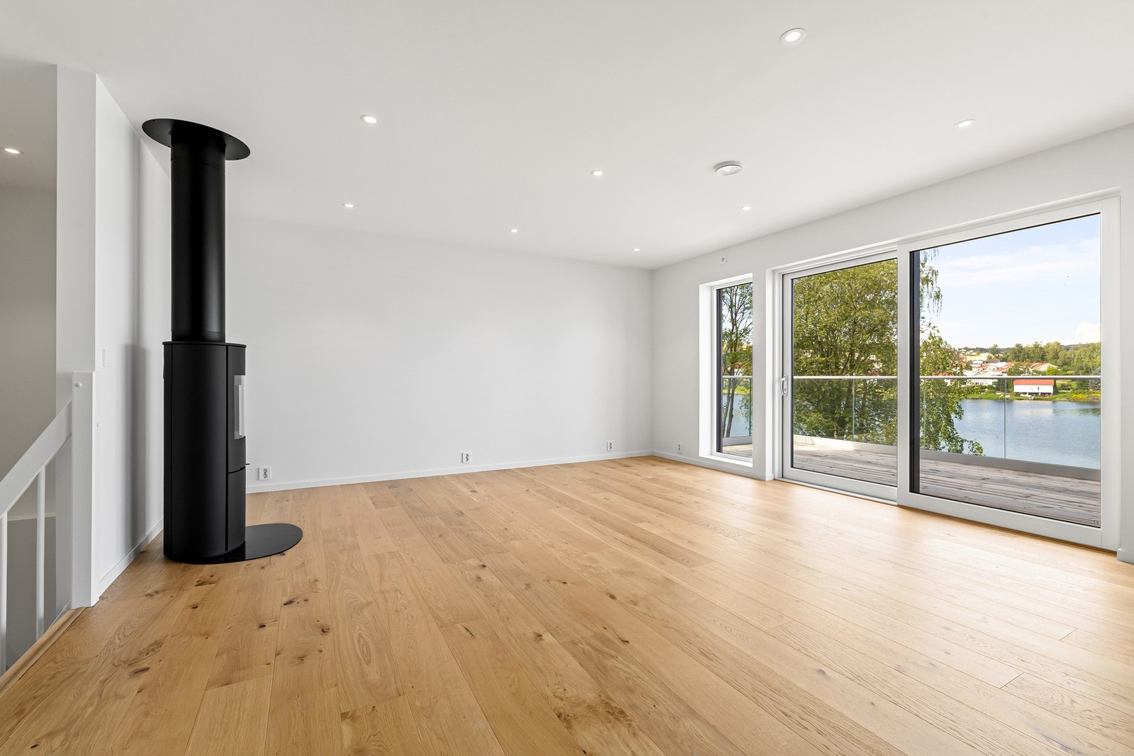 Peisovn i stuen - perfekt for kalde vinterkvelder. Galleribilde