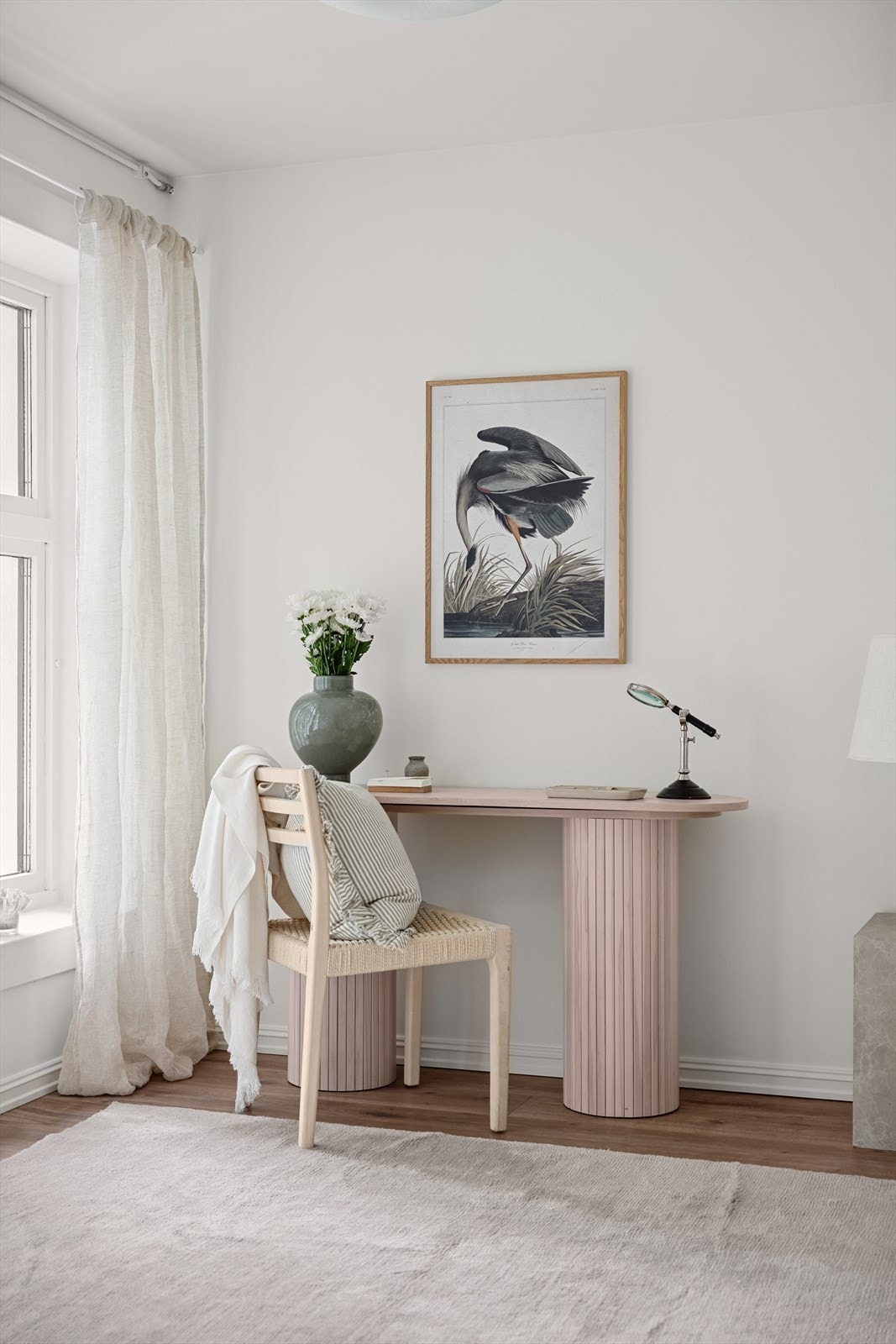 Her kan du enkelt innrede med hjemmekontor om nødvendig... Galleribilde