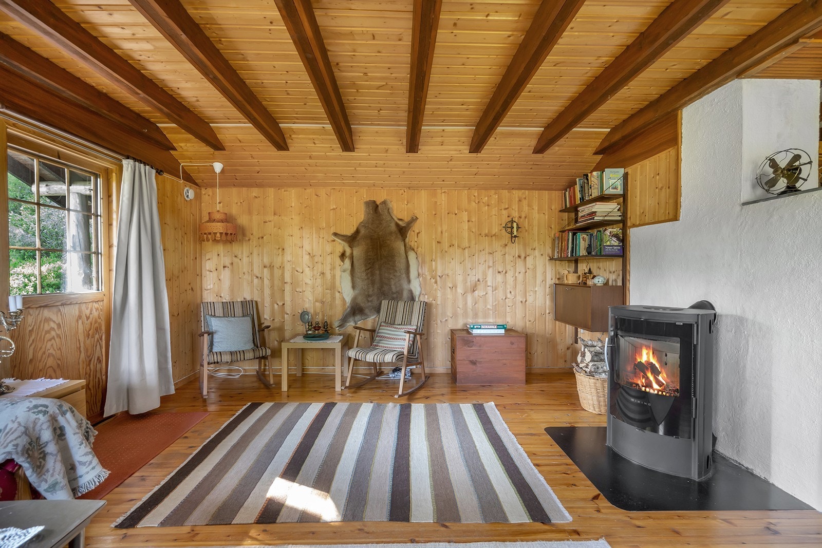 Vedovn i stue Galleribilde