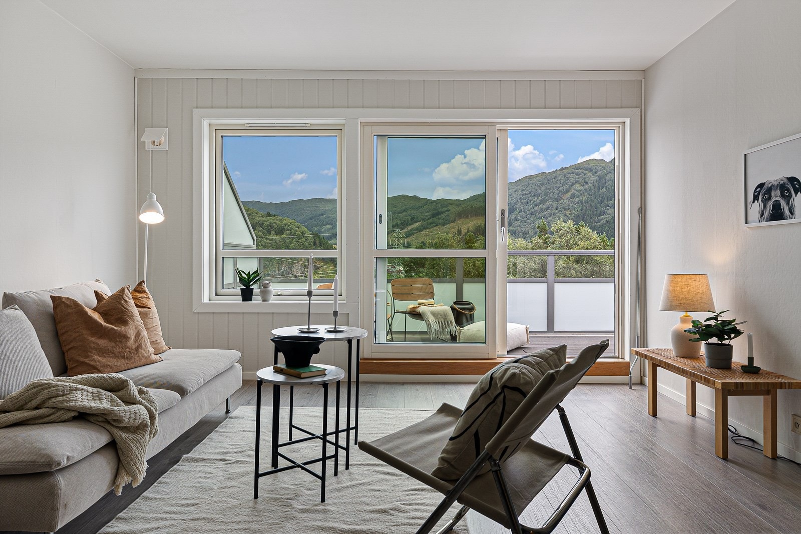 Presentasjon av Kråvasslia 47 av Morten Haugervvåg ved Eiendomsmegler Norge avd. Åsane Galleribilde