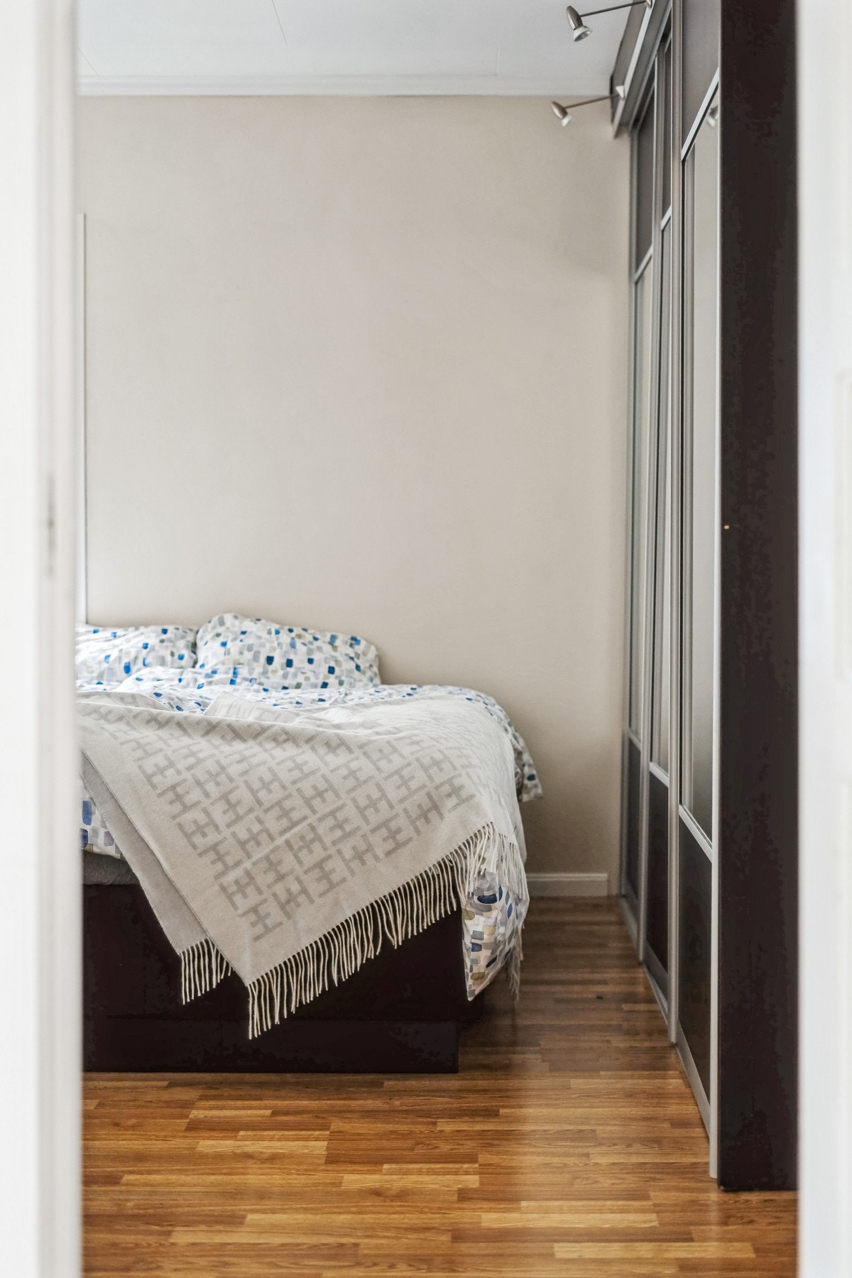 Husk å ha finansieringen på plass før fellesvisningen. Megler kan sette deg i kontakt med bankrådgiver hvis ønskelig. Galleribilde