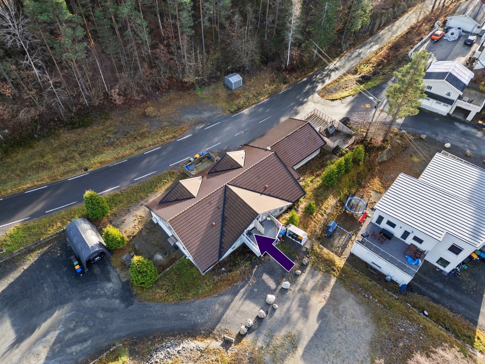 Renovert og seksjonert i 2015 Galleribilde