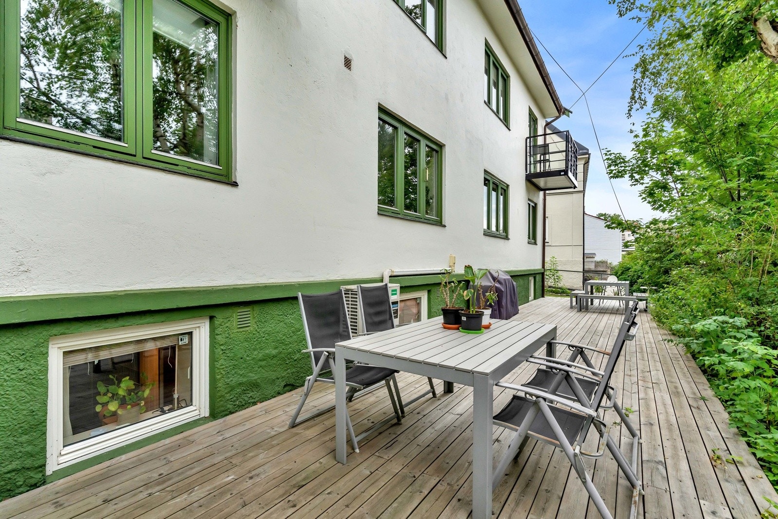 Og felles uteområder hvor man kan nyte sommeren Galleribilde