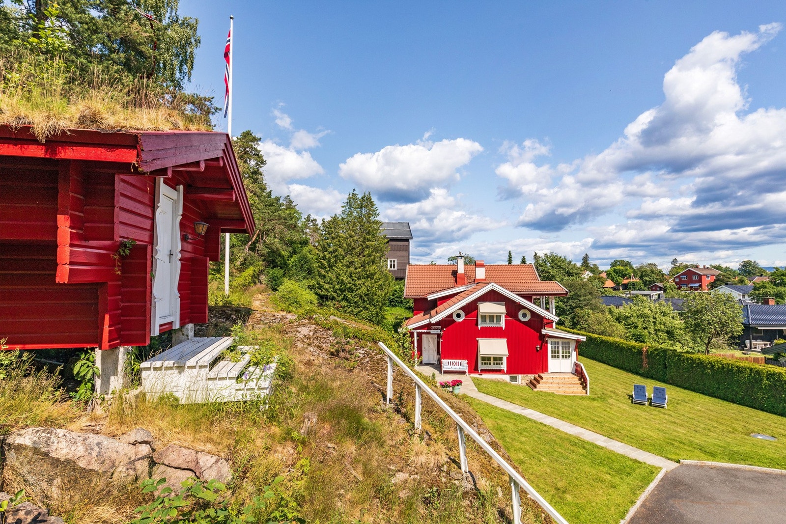 Stabbur fra ca. 1920 blir brukt som lagringsrom i dag. Galleribilde