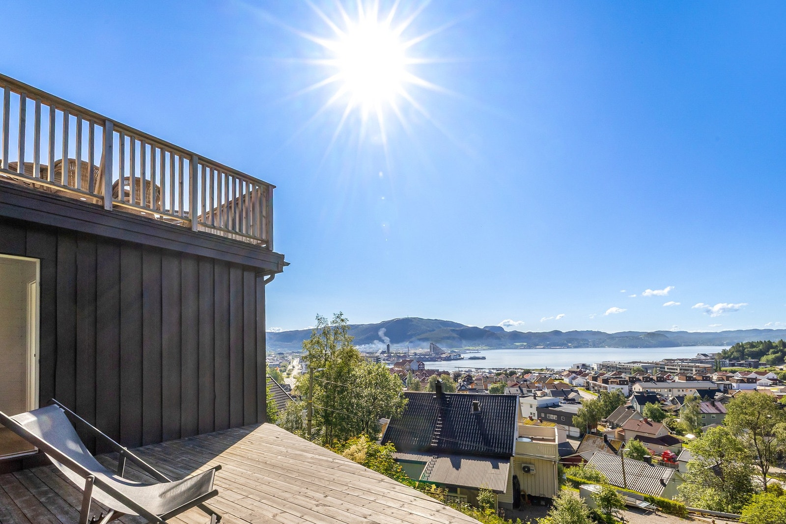 Her bor du skjermet og tilbaketrukket, og samtidig med alle fasiliteter i nærområdet Galleribilde