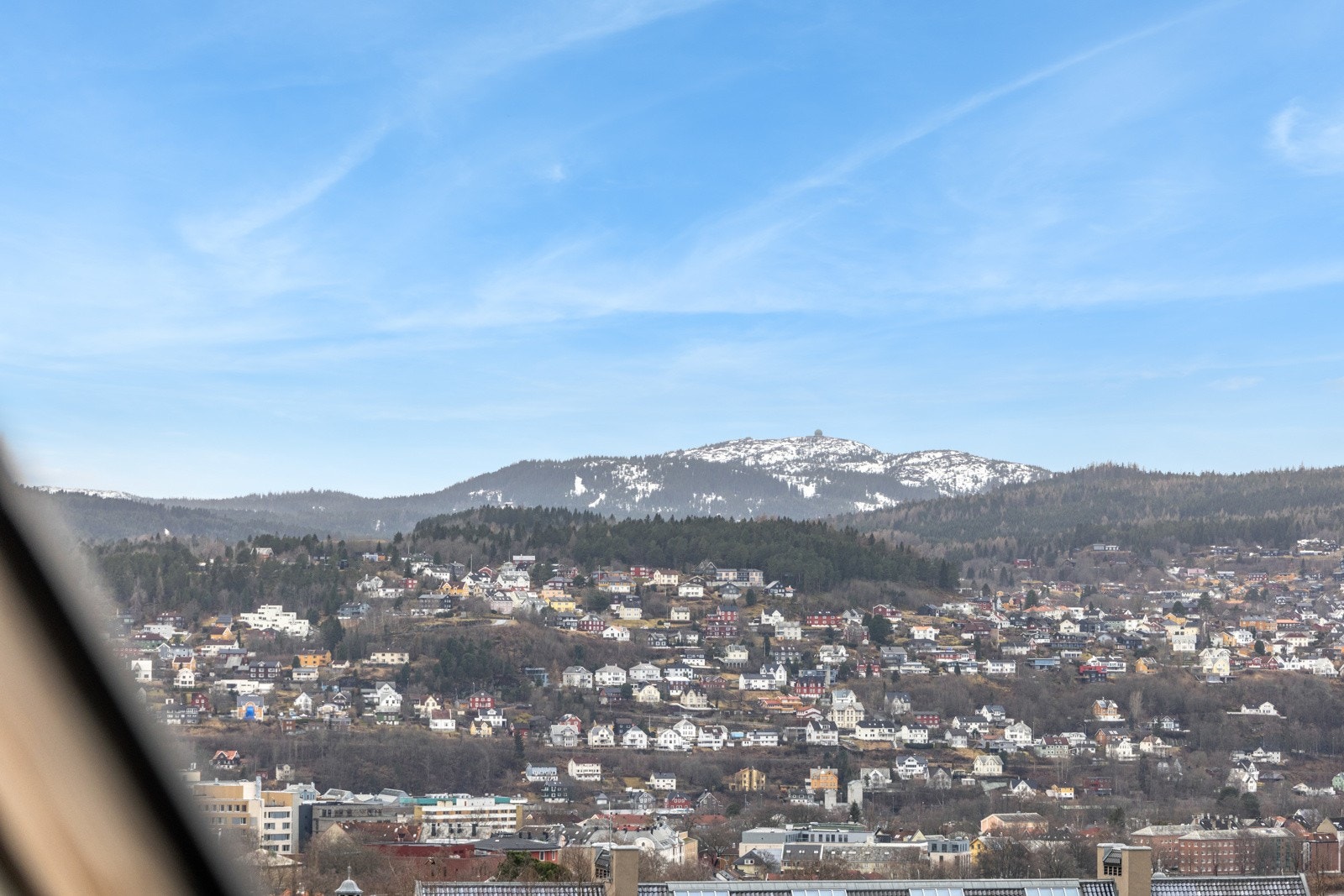 Boligen byr på en fantastisk utsikt som virkelig må oppleves. Galleribilde