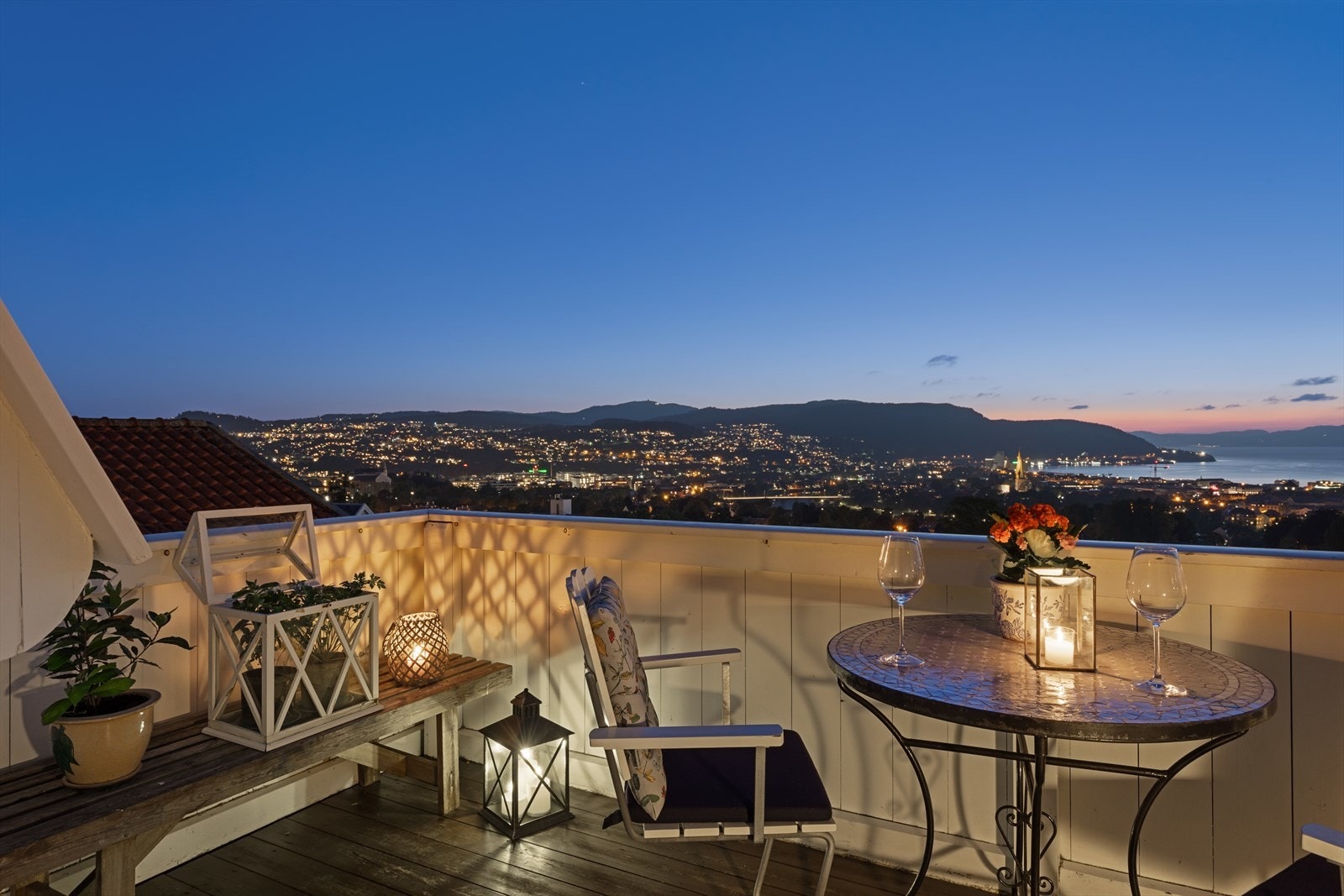 Utsikt 2.etg balkong Galleribilde