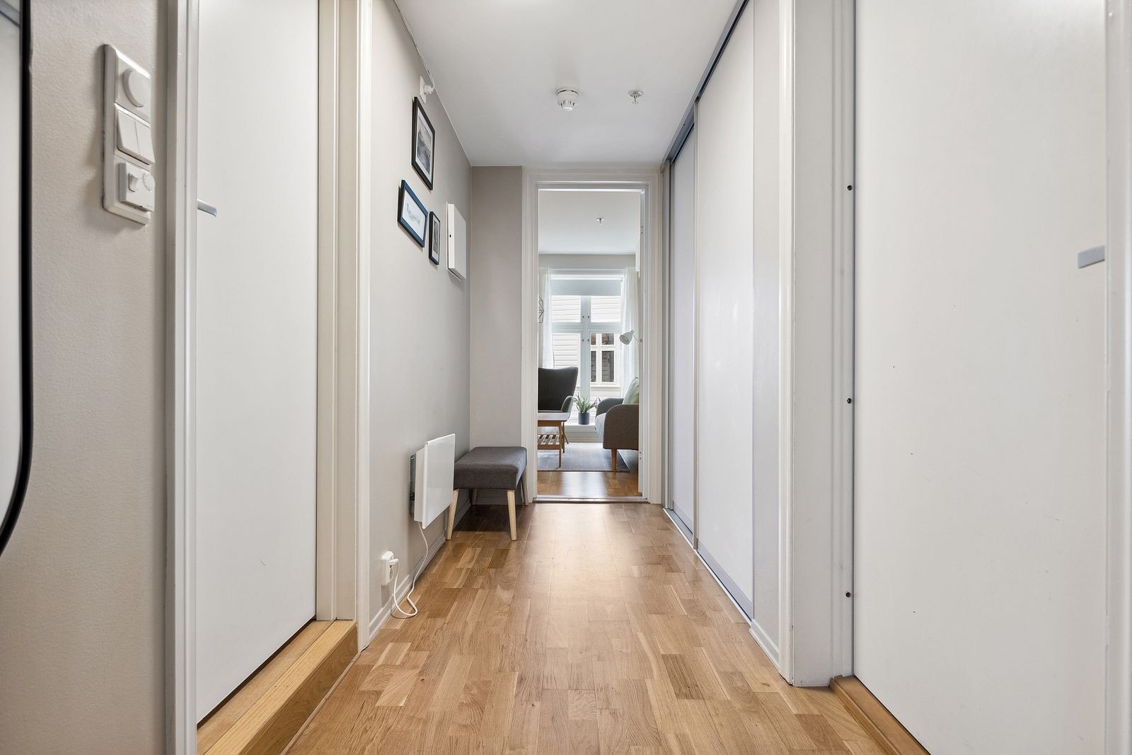 Entré - Velkommen inn i Strangehagen 22! Galleribilde