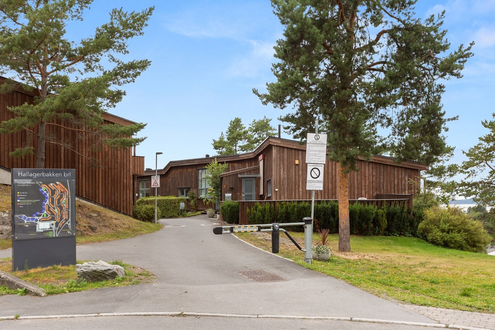 Hallagerbakken er et svært barnevennlig område, godt tilrettelagt for barnefamilier. Galleribilde