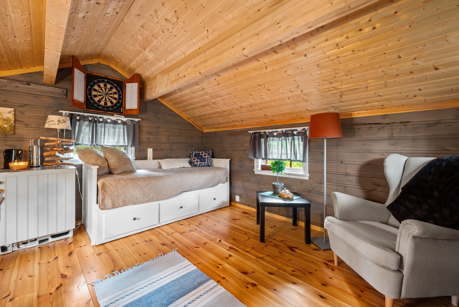 Loftstue i 2. etasjen. Galleribilde