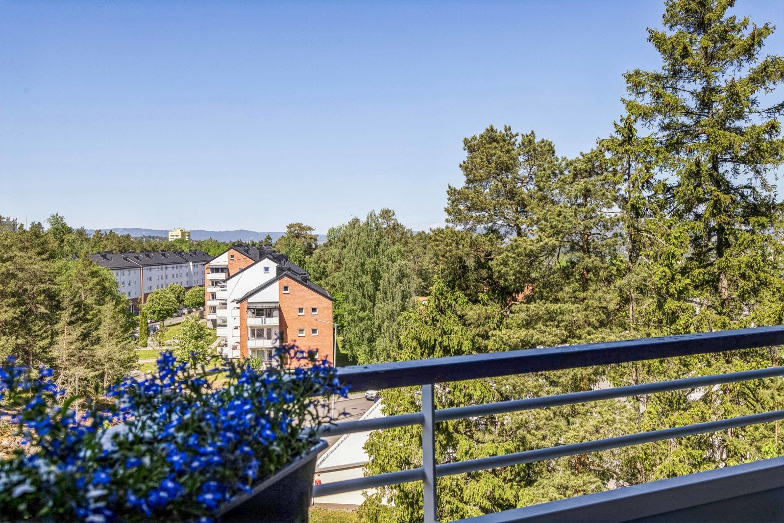 Utsikt fra balkongen. Galleribilde