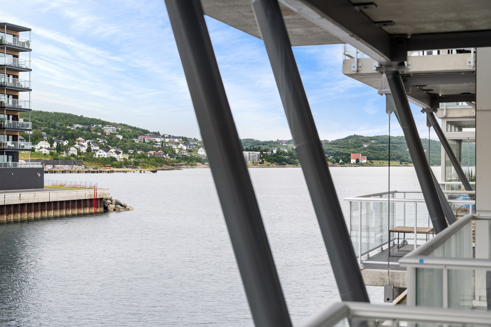 Du har også godt utsyn mot Trondenes! Galleribilde