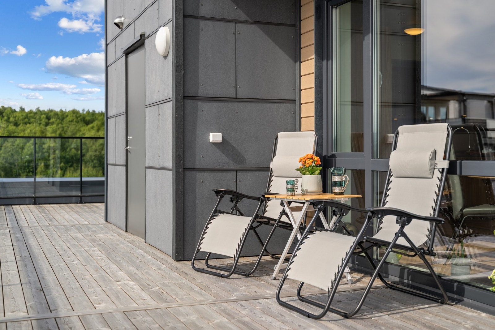 Det er sportsbod på balkongen på ca. 3 m². Galleribilde