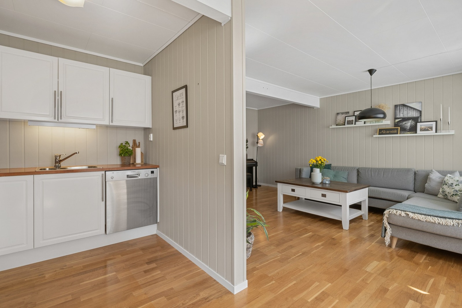 Delvis åpen løsning til kjøkken Galleribilde