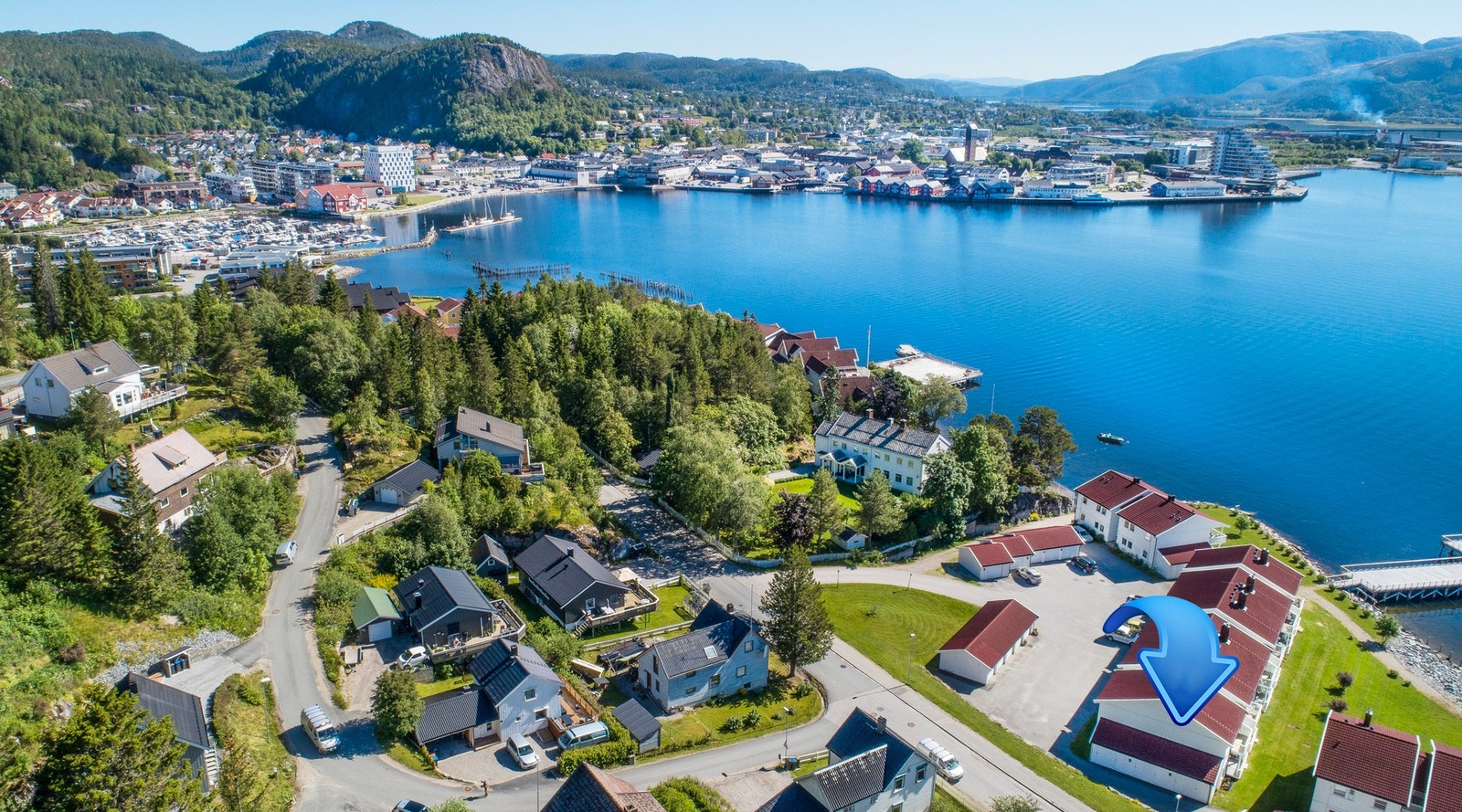 Andel tomannsbolig beliggende i vakre omgivelser i Annfinnvika i Namsos Galleribilde
