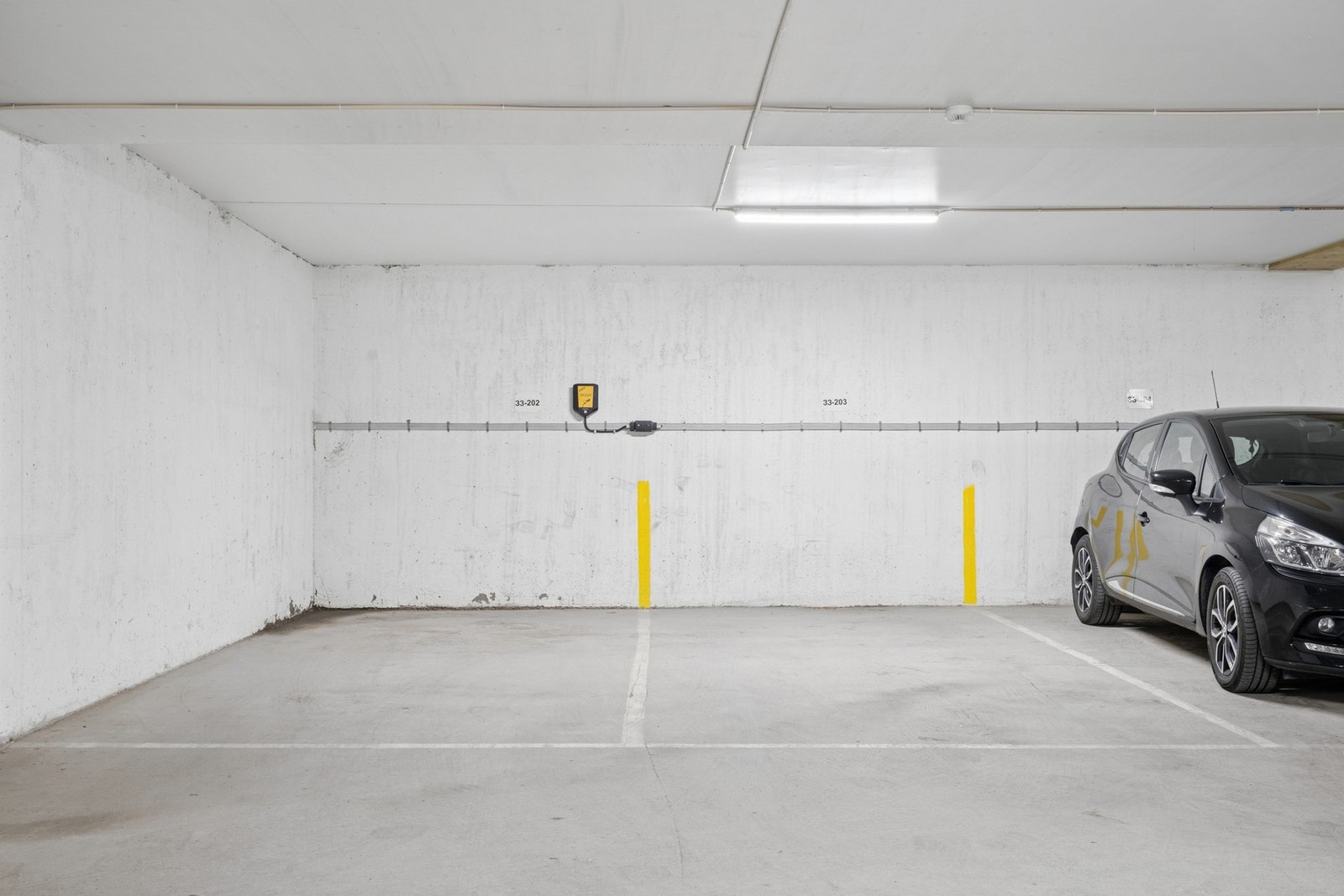 Leiligheten disponerer 1 garasjeplass i felles garasjeanlegg. Galleribilde