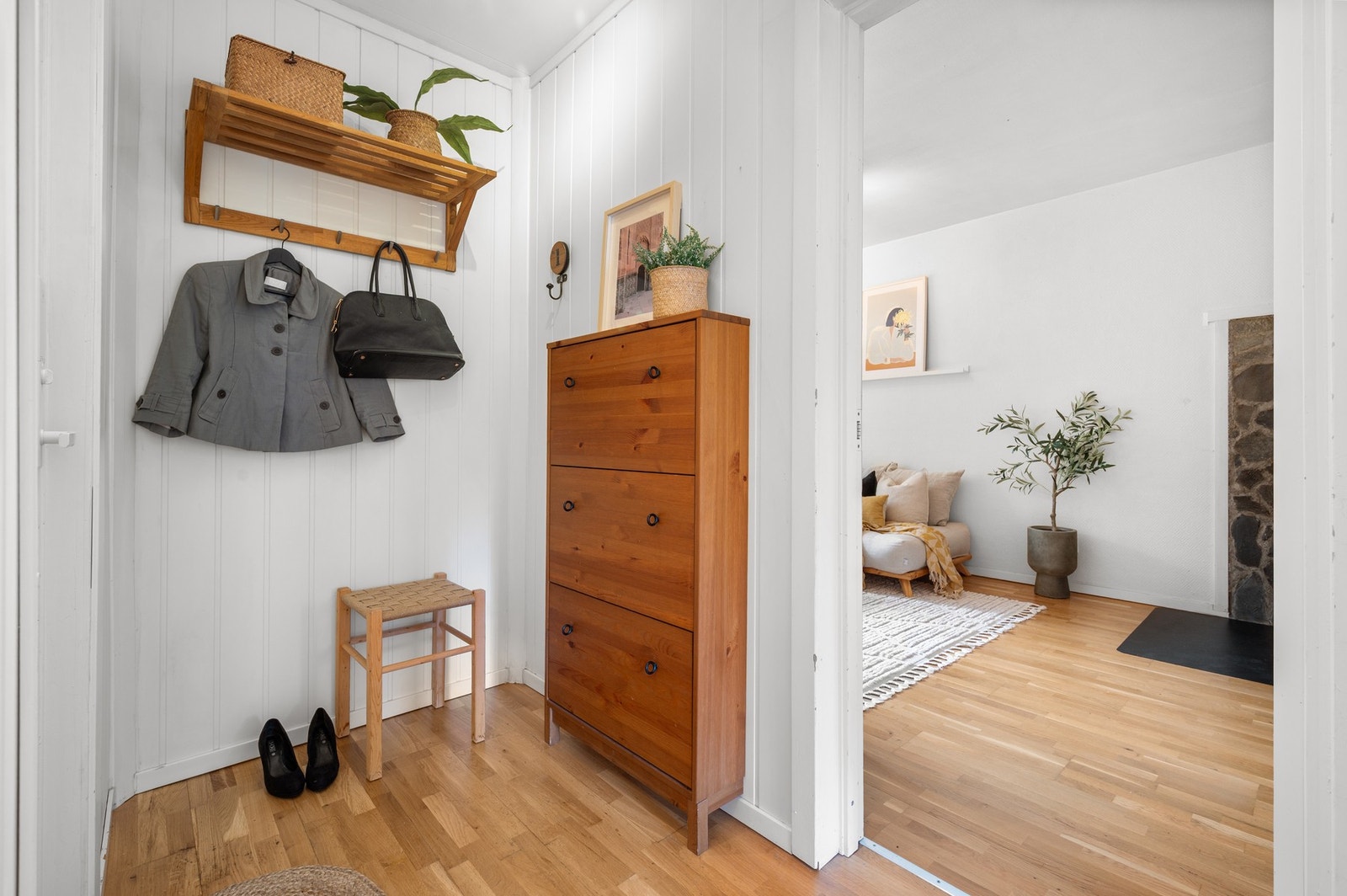 Leiligheten disponerer egen bod både i kjeller og på loft for ekstra oppbevaring. Galleribilde