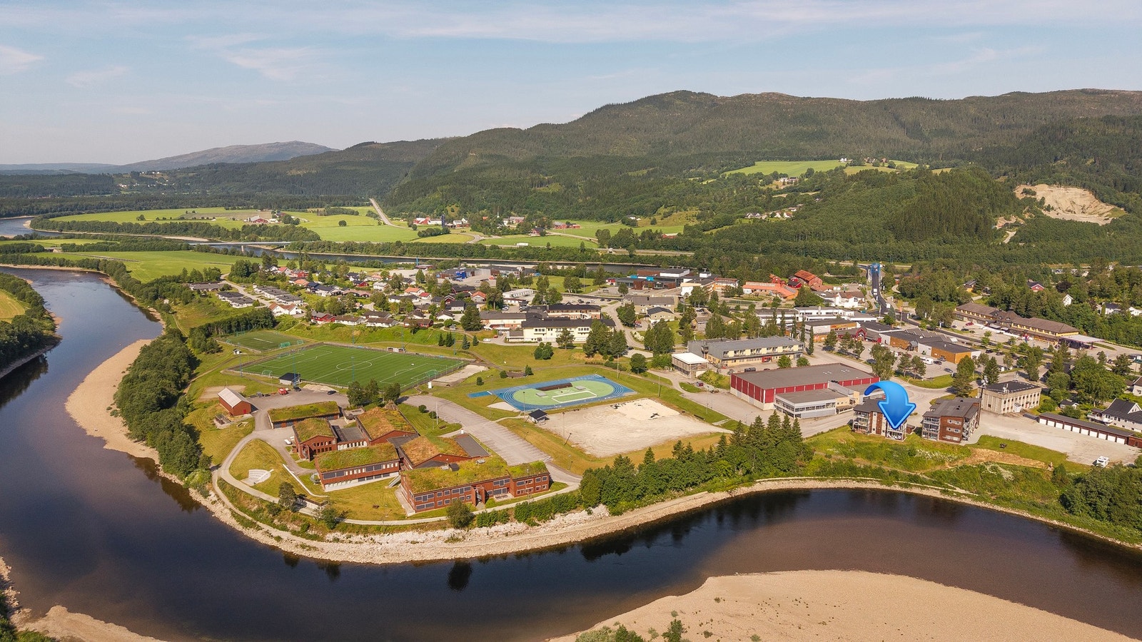 Sentral beliggenhet i Grong med gangavstand til alle fasiliteter Galleribilde